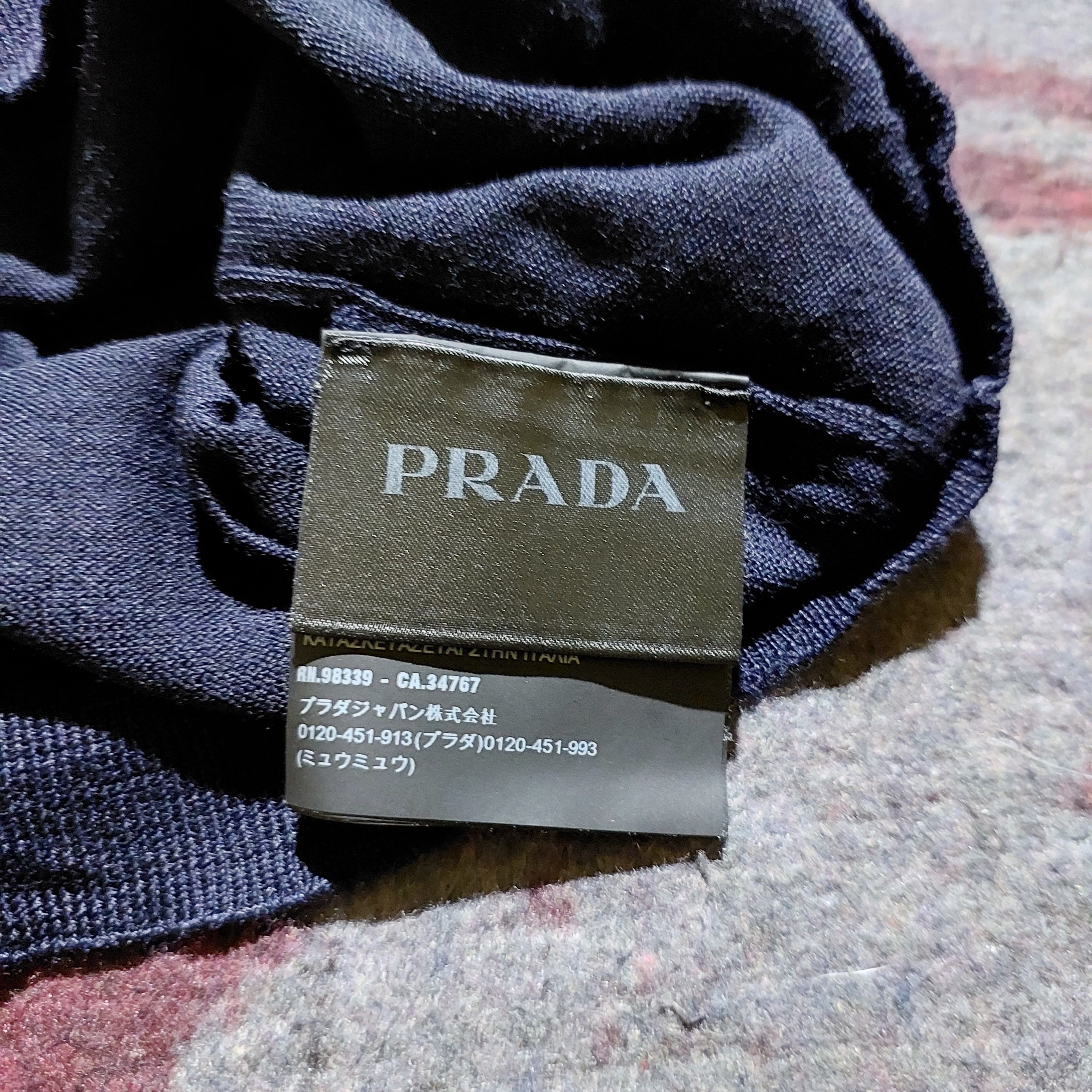 Prada Prada 2019 navy wool knitwear Size US S / EU 44-46 / 1 - 9 Thumbnail
