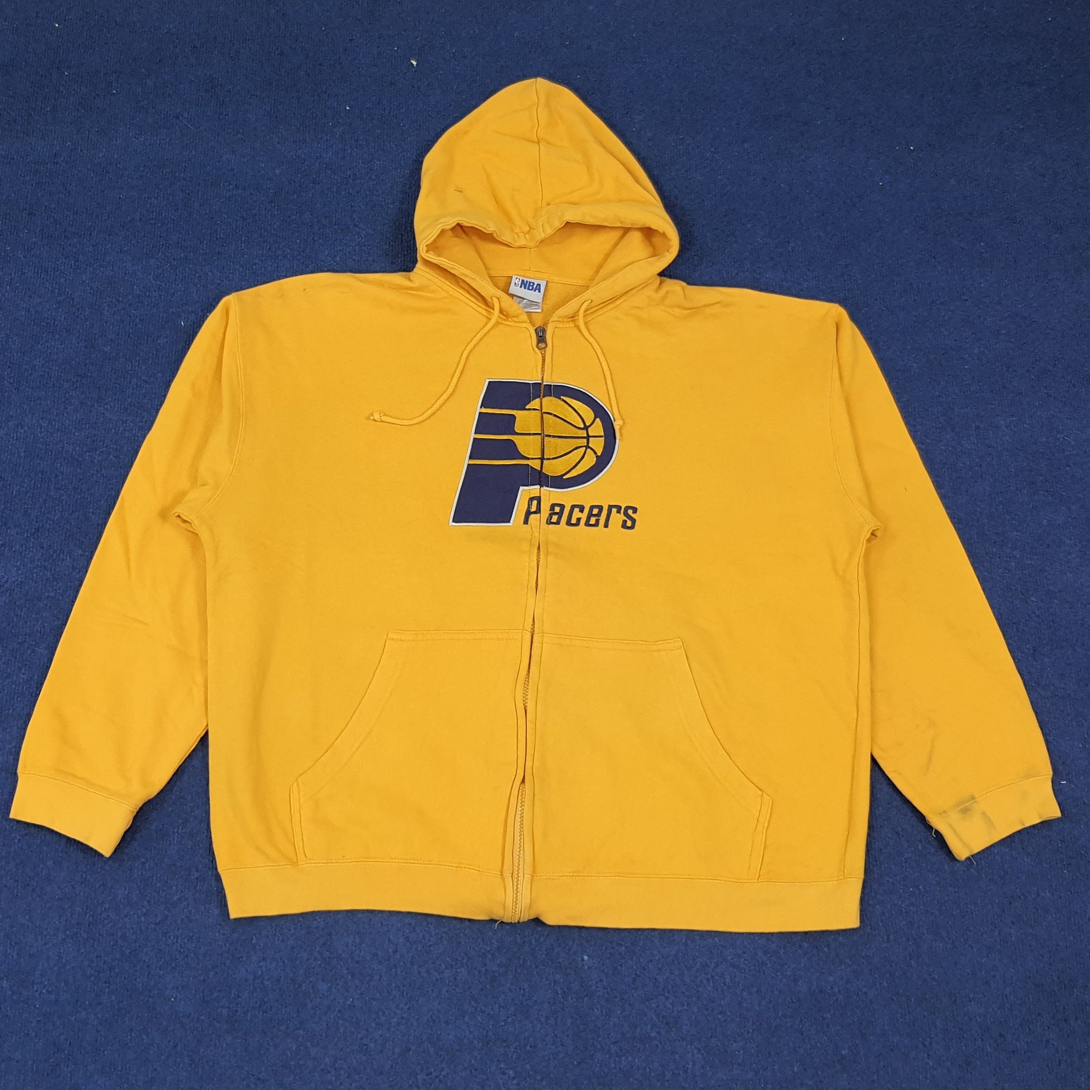 NBA × Vintage Vintage NBA Pacers Basketball Team Zipper Hoodie Size US XL / EU 56 / 4 - 1 Thumbnail