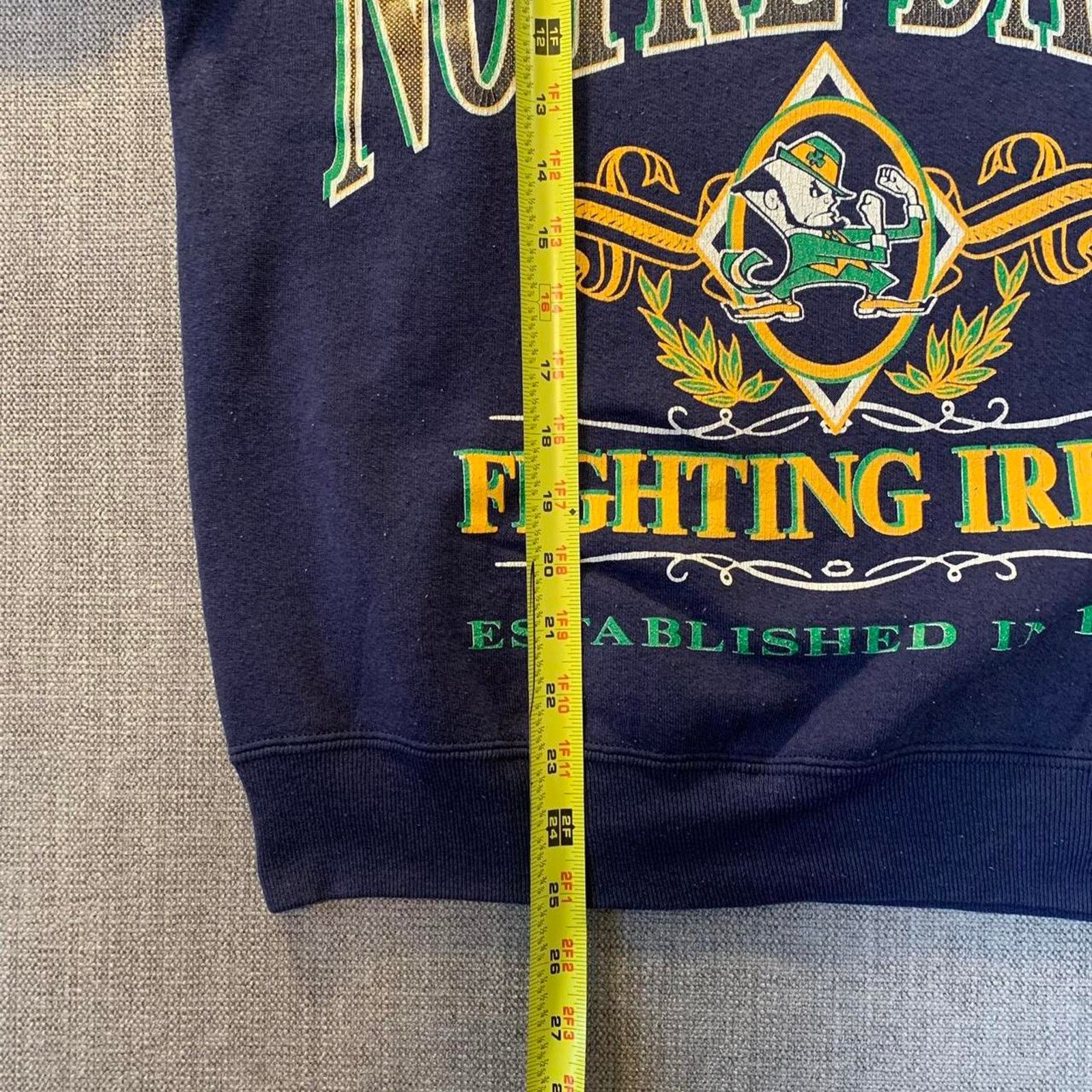 Vintage Vintage 90s Notre Dame Fighting Irish navy crewneck Size US M / EU 48-50 / 2 - 7 Thumbnail