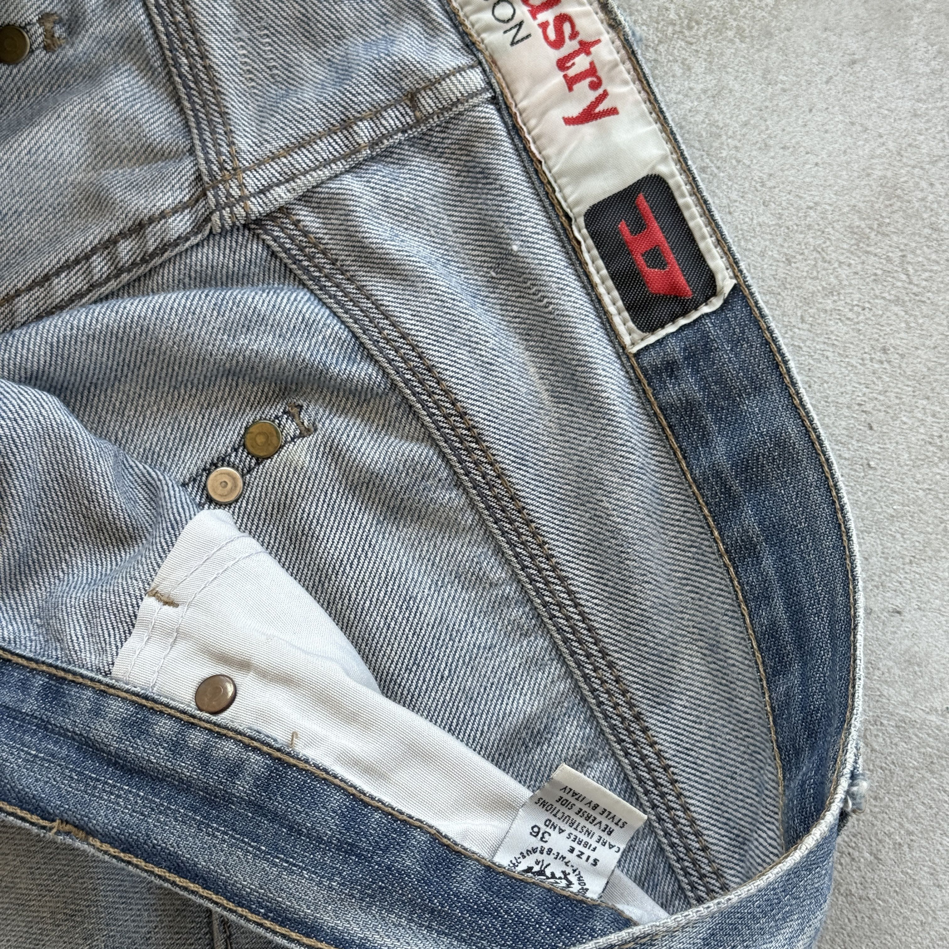 Diesel Vintage Diesel Baggy Washed Blue Jeans Size US 36 / EU 52 - 7 Thumbnail