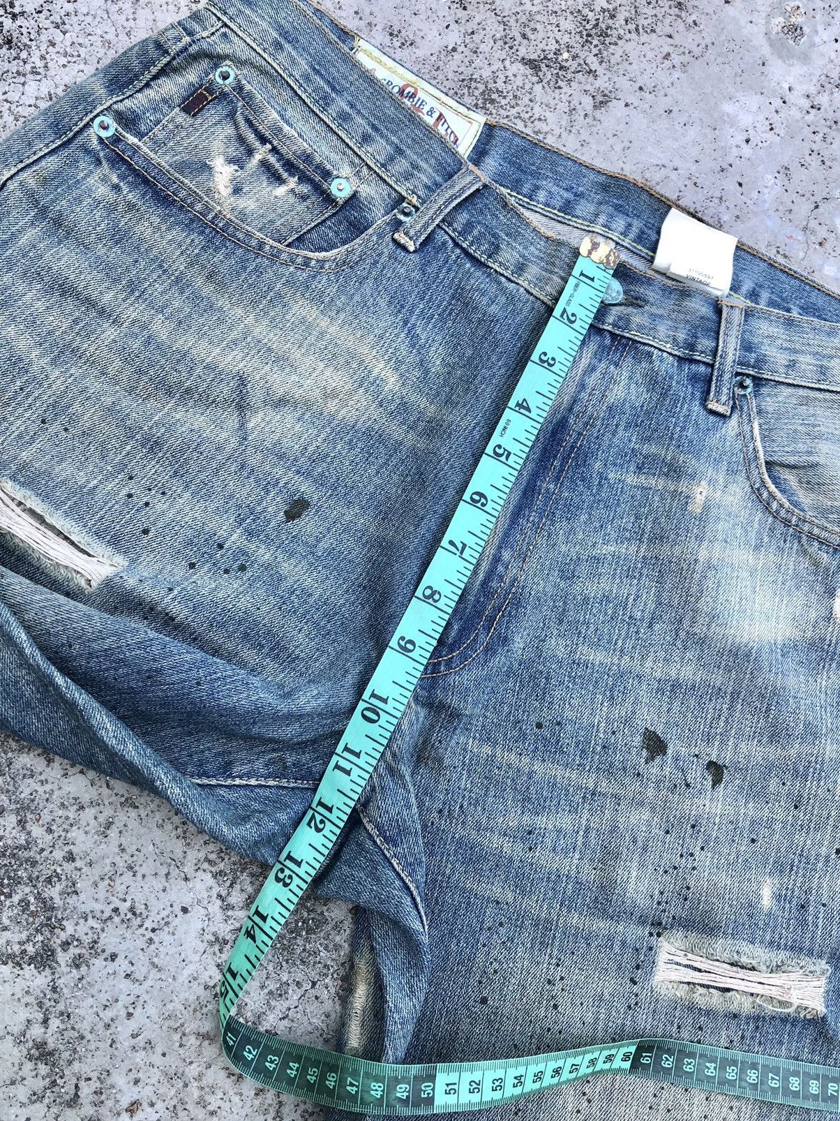 Abercrombie & Fitch PAINTED DISTRESSED DENIM BY ABERCROMBIE Size US 35 - 13 Thumbnail