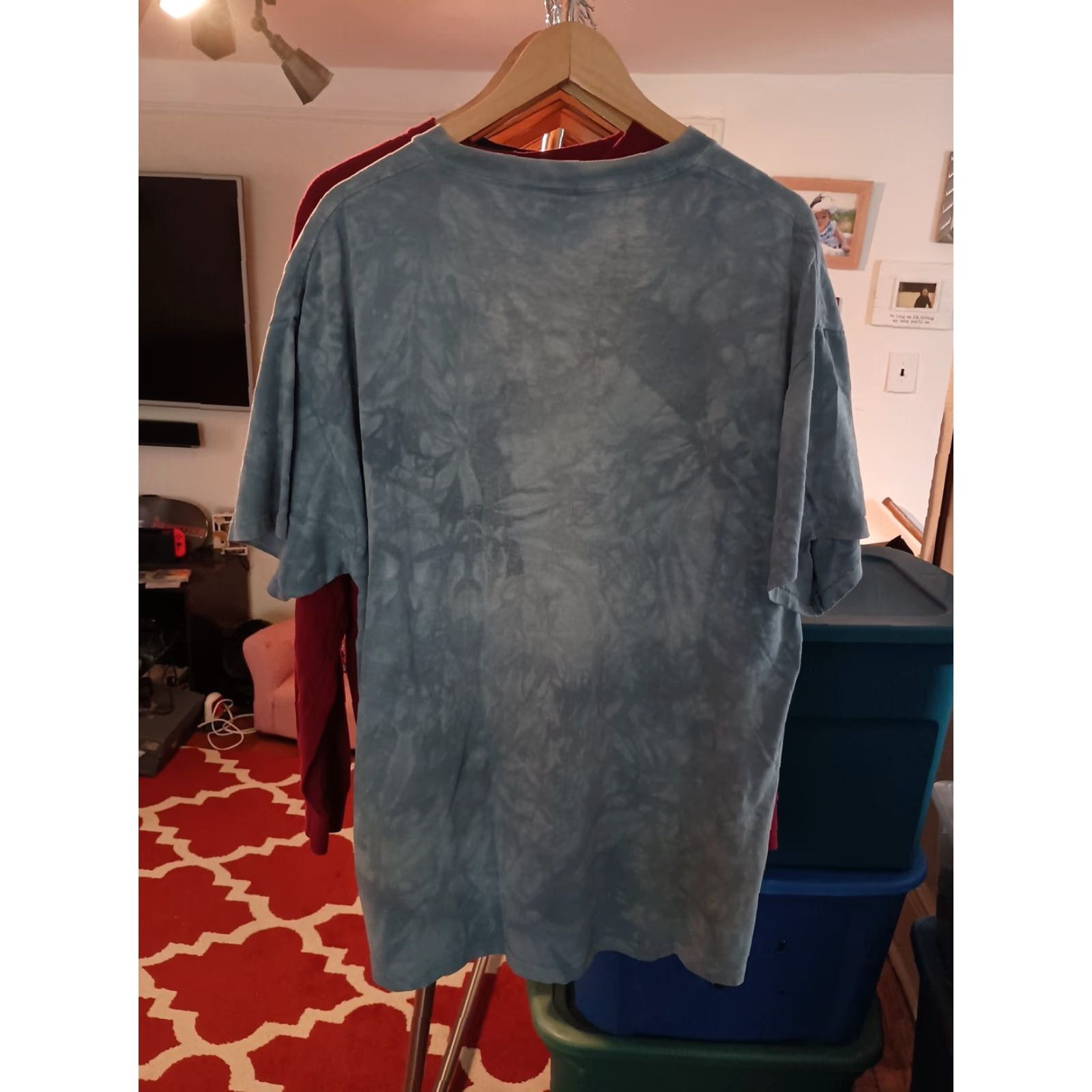 The Mountain VINTAGE The Mountain White Tiger T-shirt Mens 2XL White Distressed 2004 Alan Hunt Size US XXL / EU 58 / 5 - 5 Thumbnail