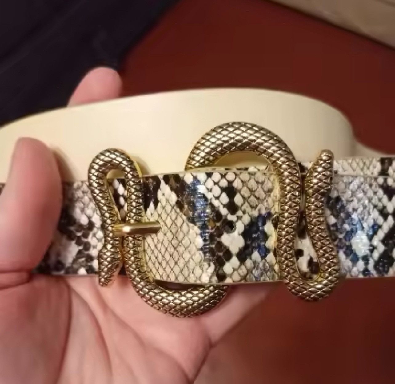 Japanese Brand 120 CM Snake Buckle belt Size ONE SIZE - 3 Thumbnail