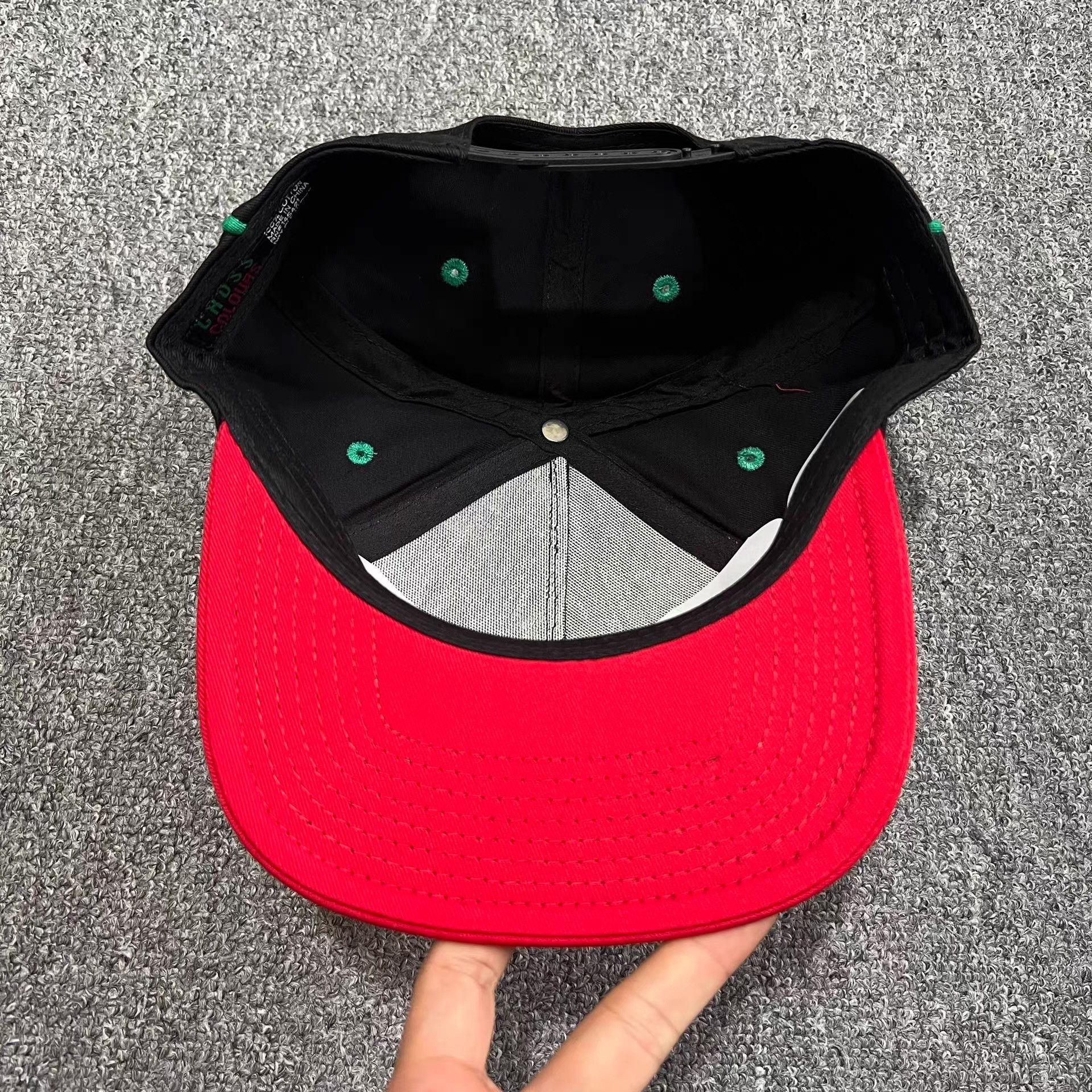 Cross Colours Cross Colours embroidered curved brim baseball cap Q7 Size ONE SIZE - 3 Thumbnail