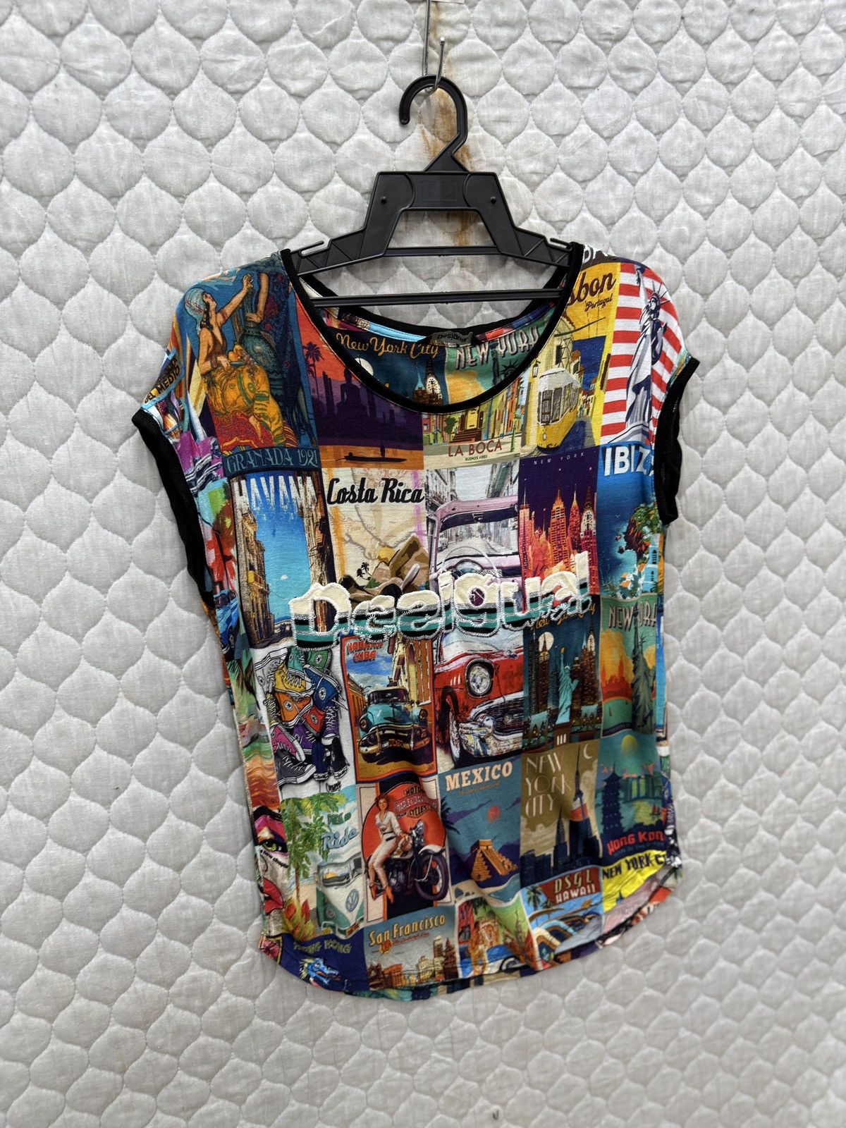 Desigual 🔥🔥🔥ARCHIVE DESIGUAL TOP Size M / US 6-8 / IT 42-44 - 3 Thumbnail
