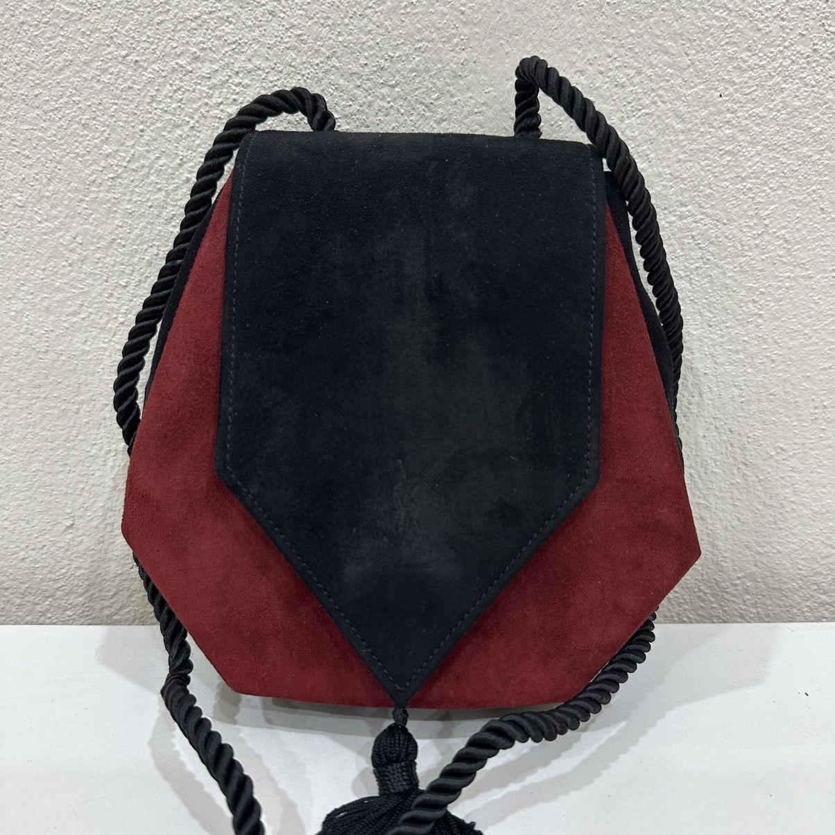 Yves Saint Laurent ‼️LASTDROP‼️YVES SAINT LAURENT TASSEL ACCENTED EVENING BICOLOR Size ONE SIZE - 3 Thumbnail