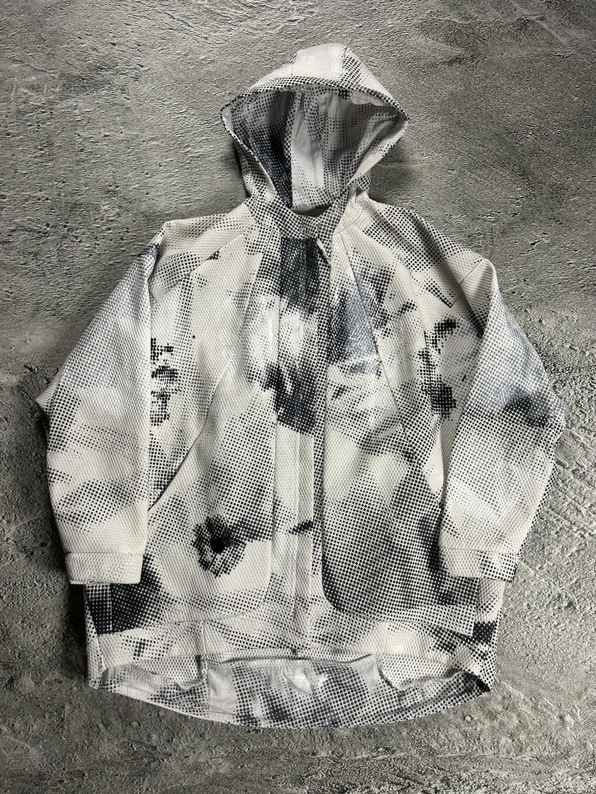 Rundholz Rundholz Dip jacket hooded oversized black and white Size US XXL / EU 58 / 5 - 1 Thumbnail