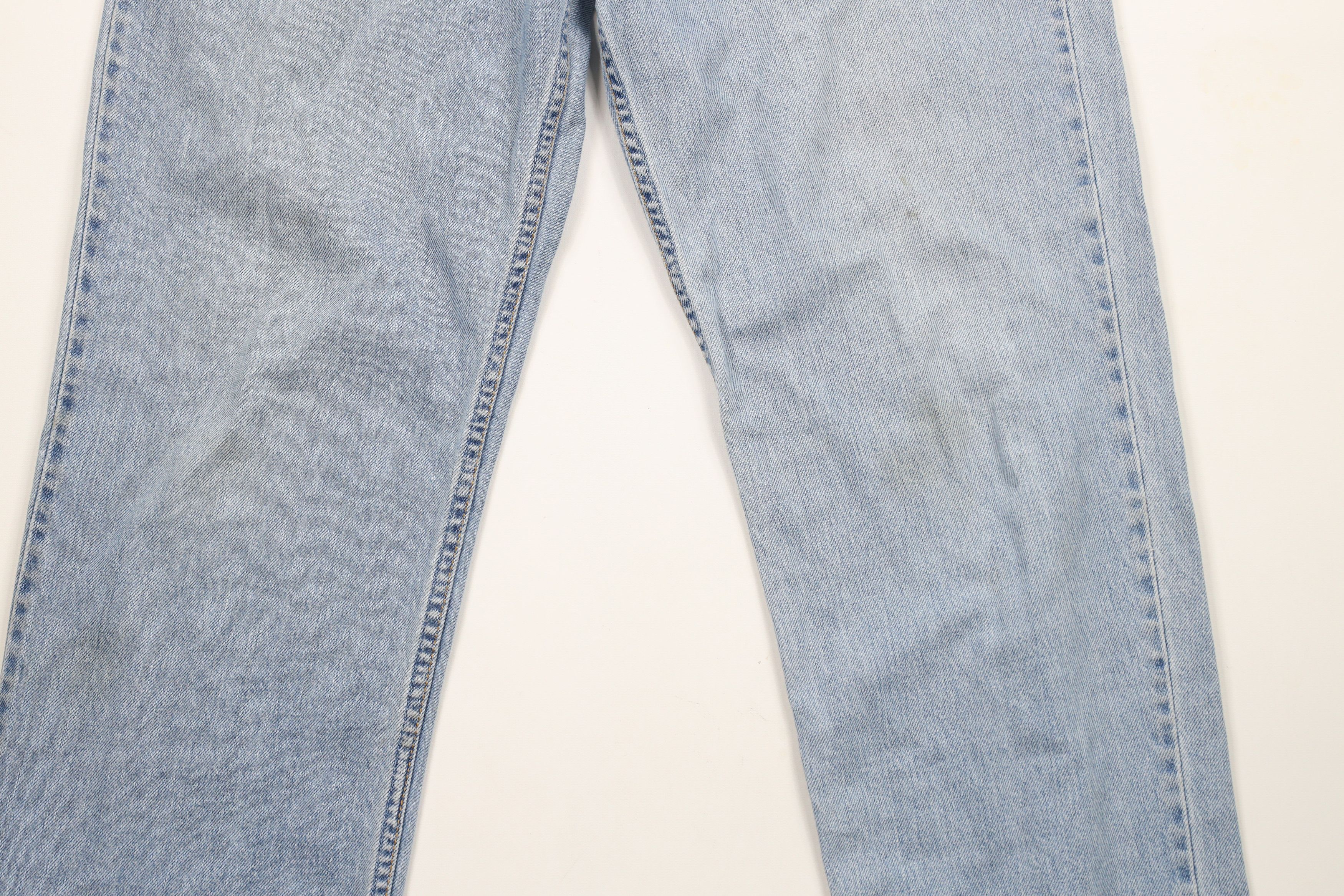 Levi's × Vintage Vintage Y2K 2002 Levis 550 Relaxed Fit Denim Jeans Blue Size US 34 / EU 50 - 3 Thumbnail