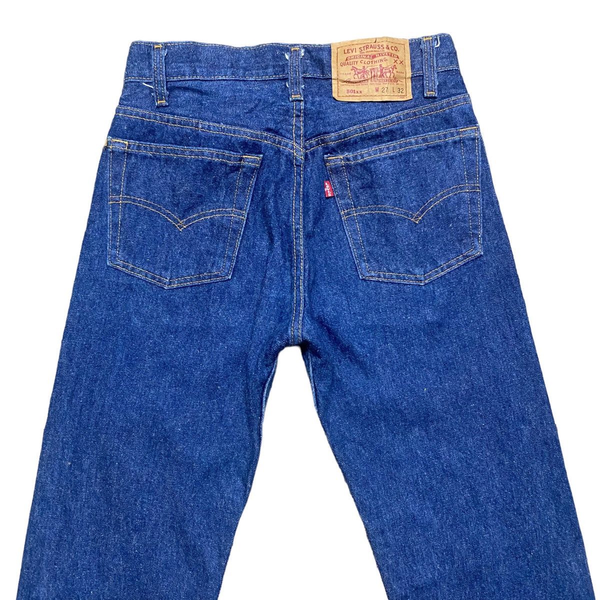 Levi's Vintage 80s Levis 501xx Dark Blue Jeans Size US 26 / EU 42 - 11 Thumbnail