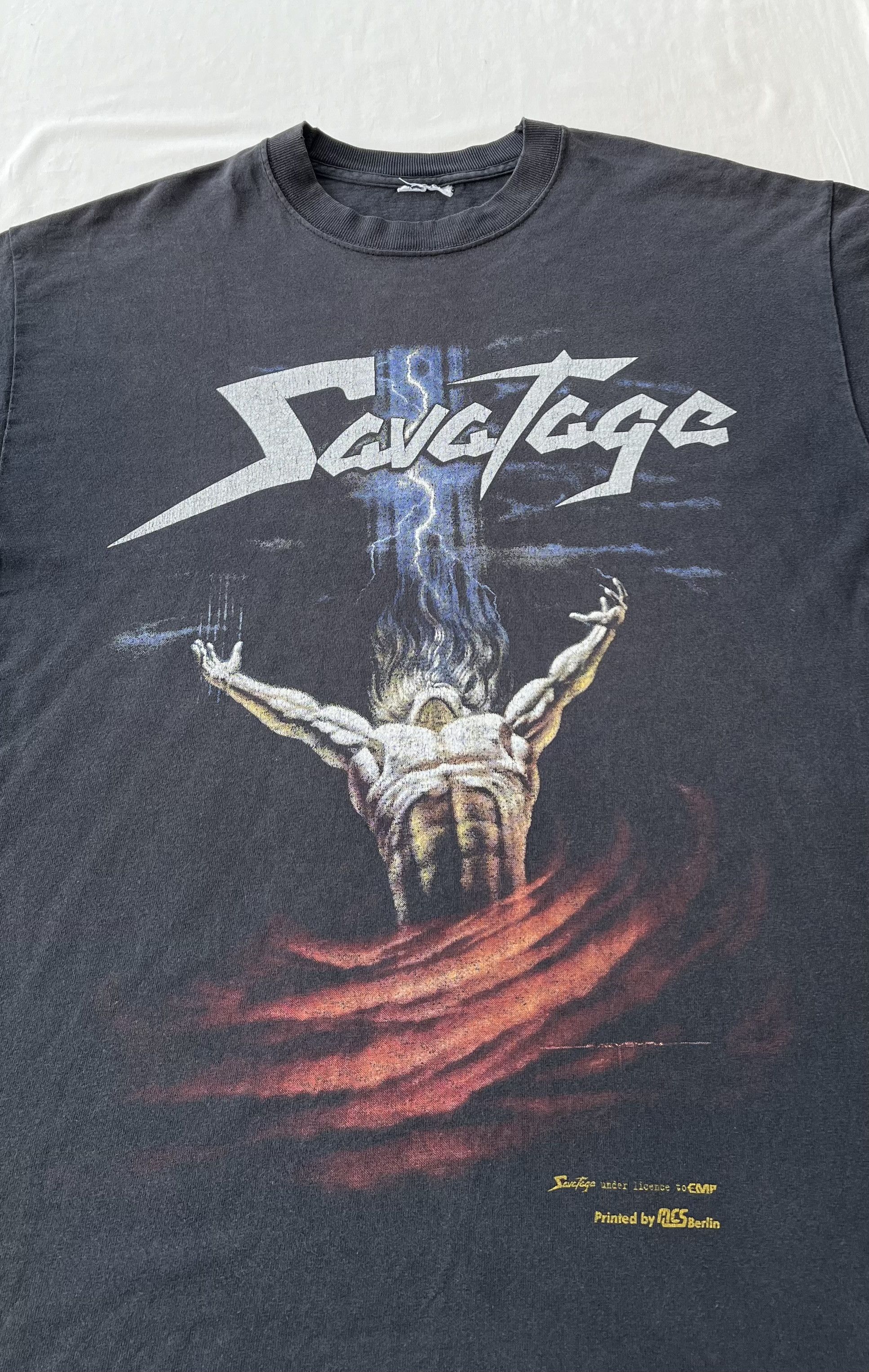 Band Tees Vintage 90s Savatage Criss Oliva Heavy Metal Band T-shirt Size US L / EU 52-54 / 3 - 3 Thumbnail