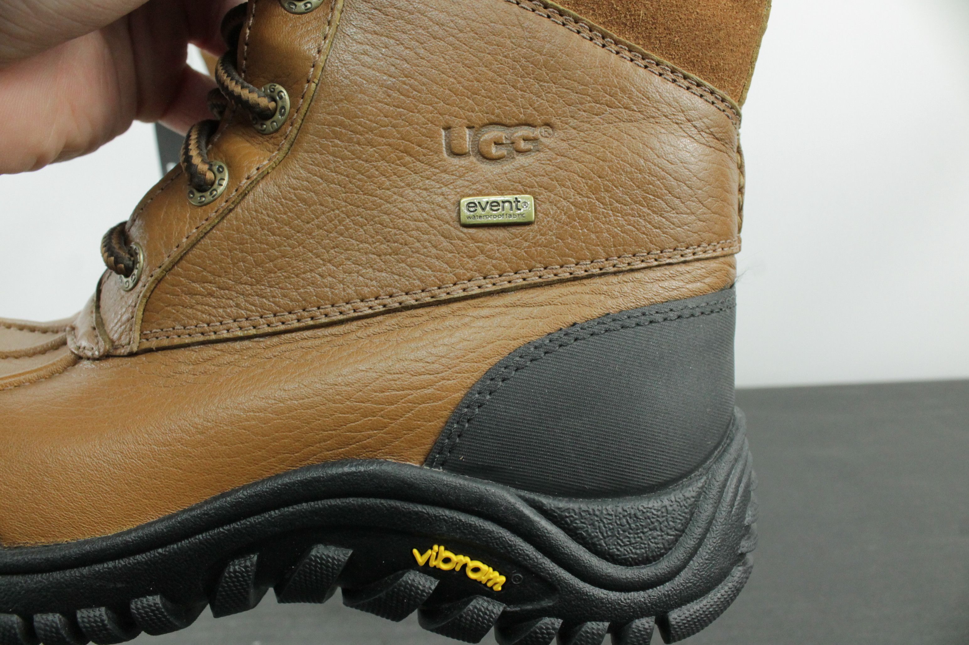 Ugg UGG Adirondack Tall III Chestnut Leather Fur Boots 5498 Size US 5 / IT 35 - 6 Thumbnail