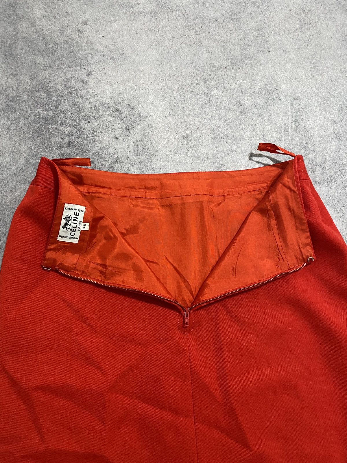 Celine × Vintage Vintage 90s Celine Red Wool Midi Skirt Size 32" / US 10 / IT 46 - 9 Thumbnail