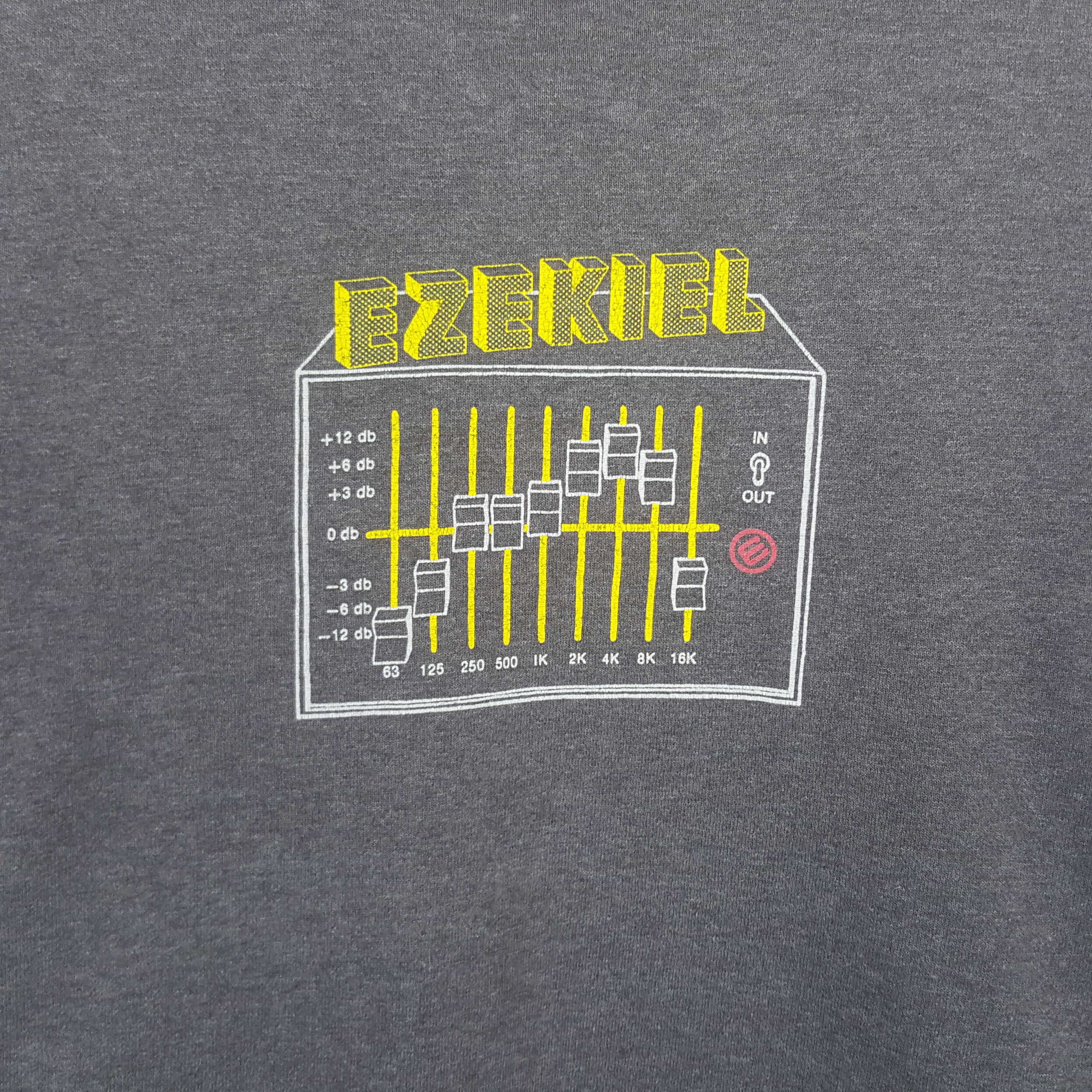Ezekiel Vintage Ezekiel USA Logo Tshirt Size US M / EU 48-50 / 2 - 2 Thumbnail
