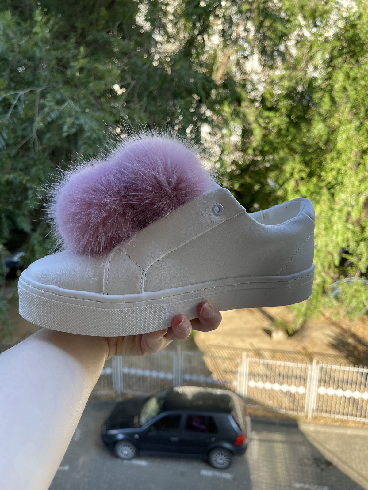 Sam Edelman Sam Edelman Leya faux fur-trimmed leather slip-on sneakers Size US 7 / IT 37 - 10 Thumbnail