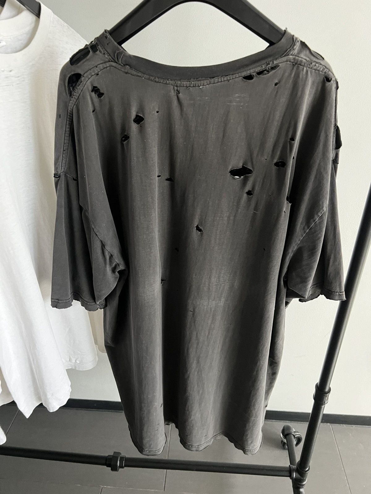 Vintage Vintage Thrashed Repaired “Scarface” Tee Size US XL / EU 56 / 4 - 4 Thumbnail