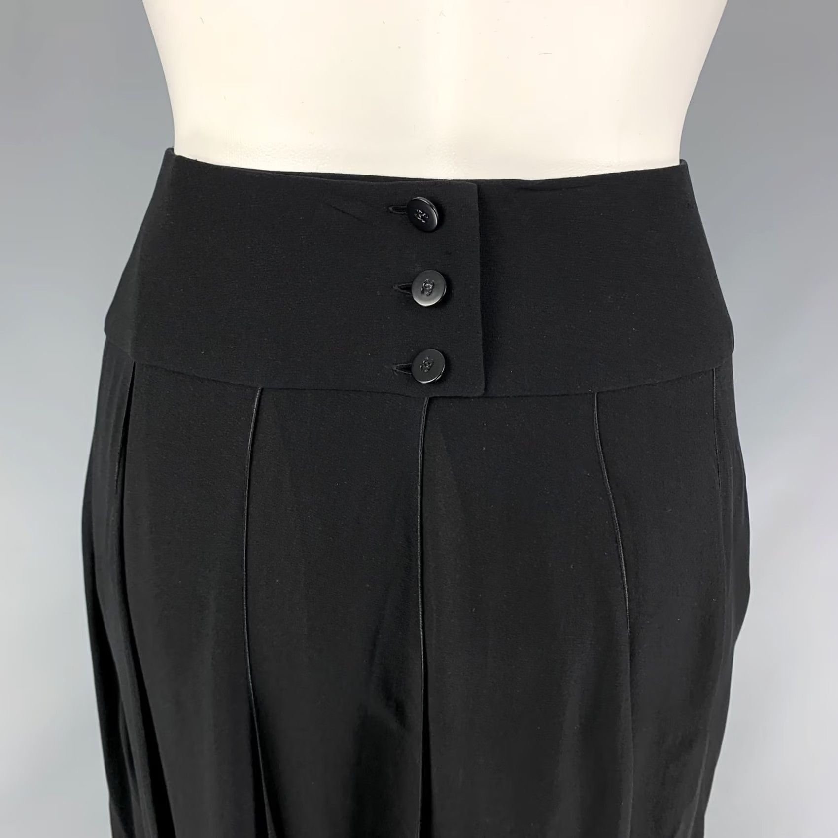 Chanel Chanel Size 6 Black Silk Pleated Wide Leg Skirt Size 28" / US 6 / IT 42 - 4 Thumbnail