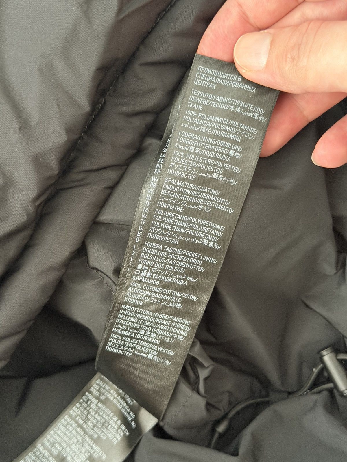 Balenciaga Balenciaga Adidas Puffer Jacket Sz.50 Size US M / EU 48-50 / 2 - 13 Thumbnail