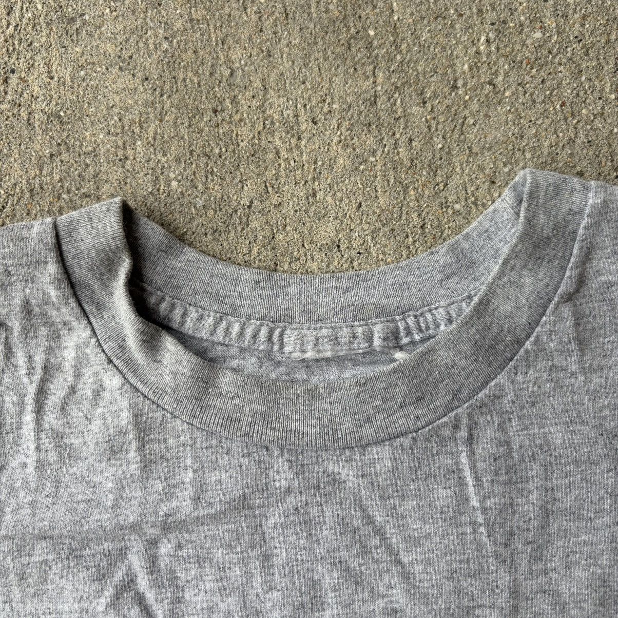 Nike × Vintage 2000s Nike swoosh T-shirt Size US L / EU 52-54 / 3 - 4 Thumbnail