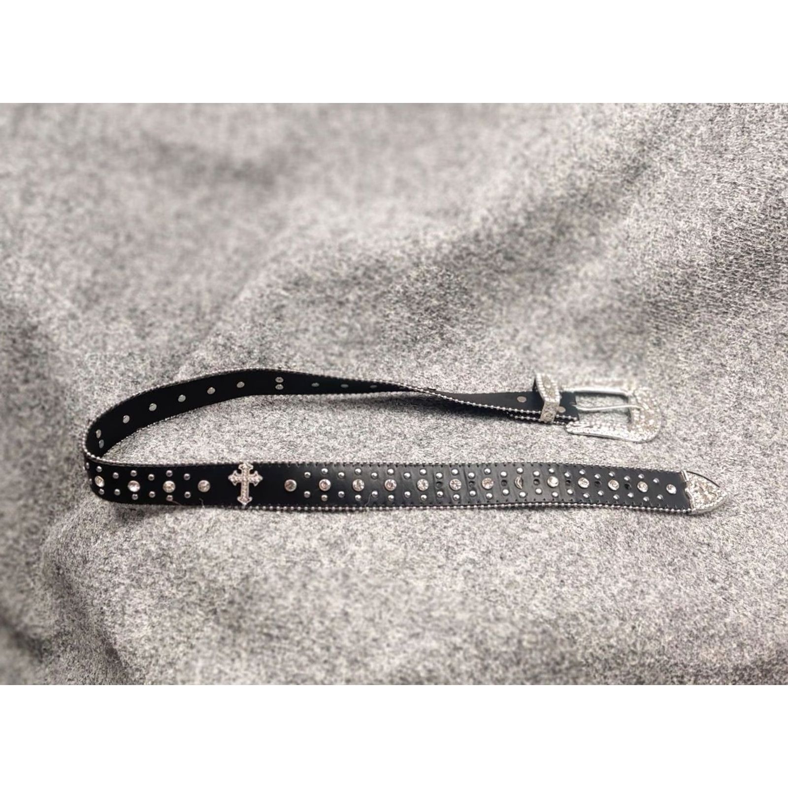 Vintage Vintage BB. Simon Style Belt Black Leather Y2K Men Belt One Size XS Black Leather Studded Buckle Rhinestone Vintage 90s Hip Hop Western Belt Mens Size ONE SIZE - 6 Thumbnail