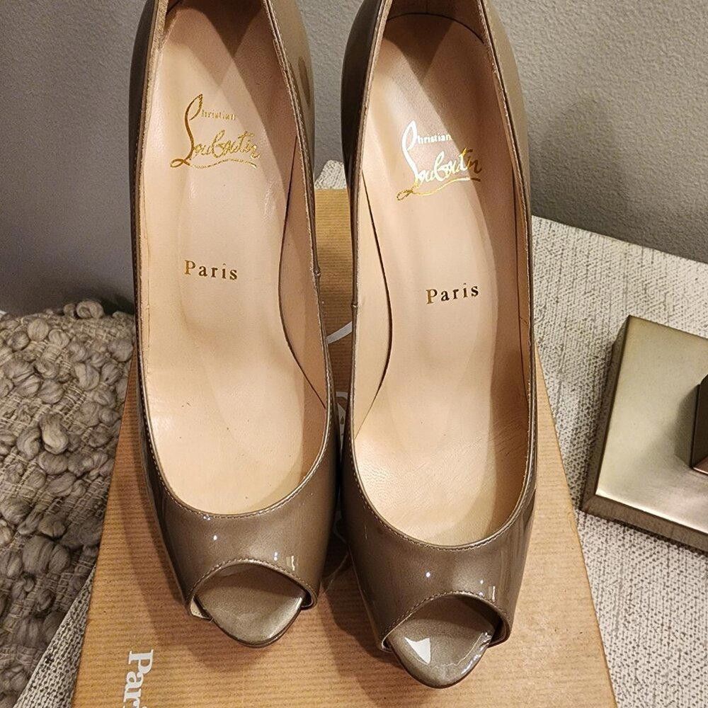 Christian Louboutin Christian Louboutin Palais Royal Patent Leather Peep-Toe Size US 9.5 / IT 39.5 - 3 Thumbnail