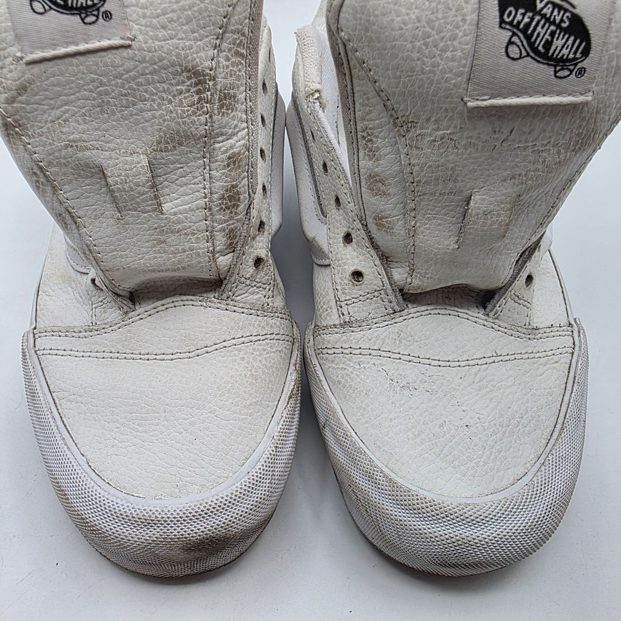 Vans Vans Knu Skool Womens 9.5 Triple White Leather Skate Shoes D Size US 9.5 / IT 39.5 - 10 Thumbnail