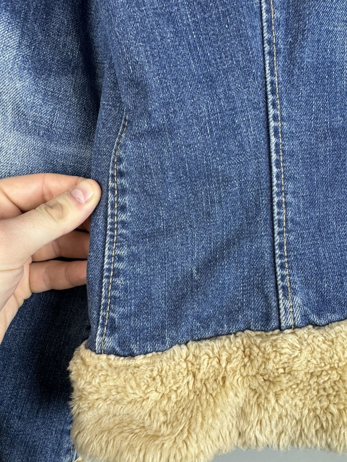 Levi's Vintage Levi's Sherpa Denim Jacket Zip Girls S Fits Women XS Size XS / US 0-2 / IT 36-38 - 21 Thumbnail