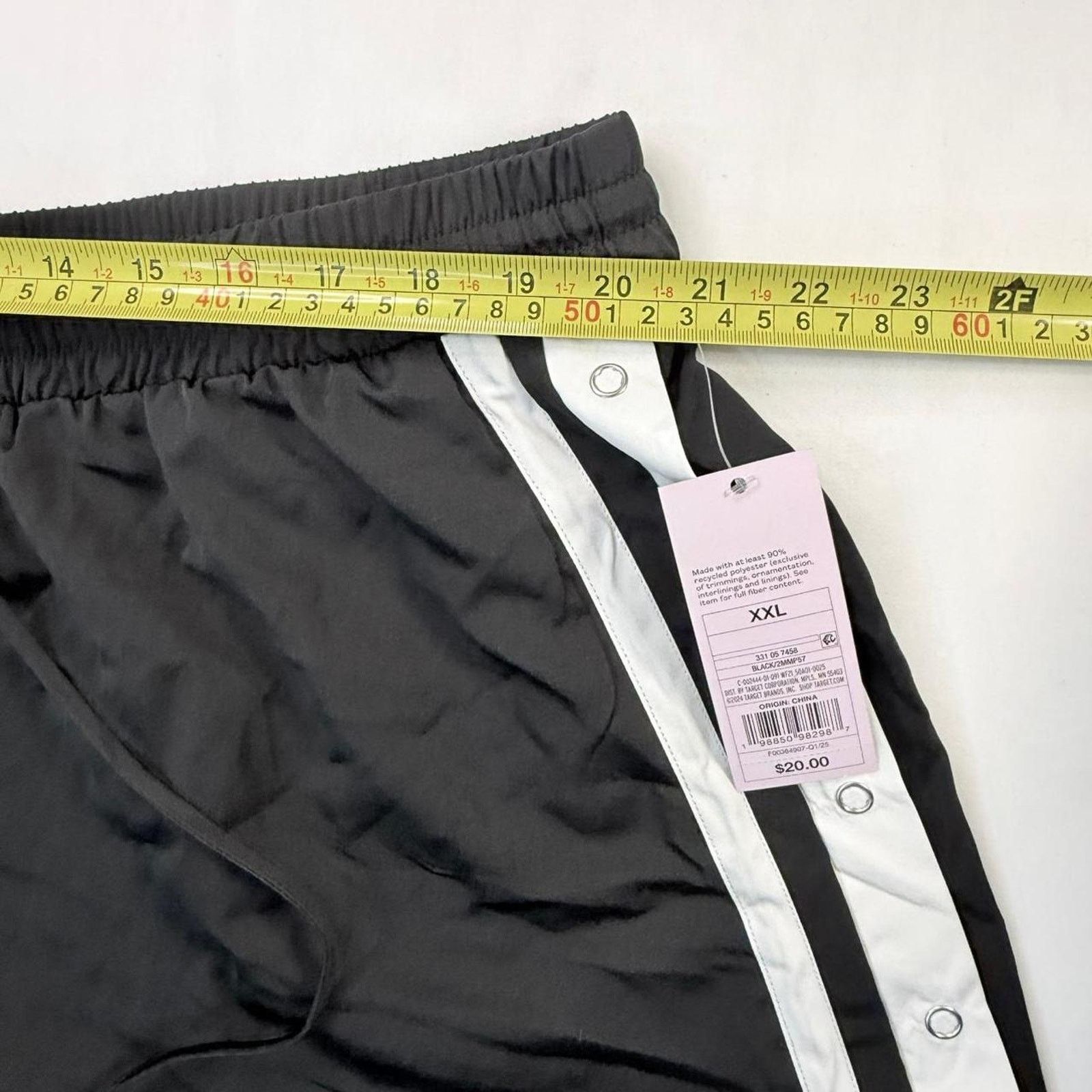 & Other Stories NWT Wild Fable Athletic Shorts Black Plus Size XLL Size 40" / US 18 - 2 Thumbnail