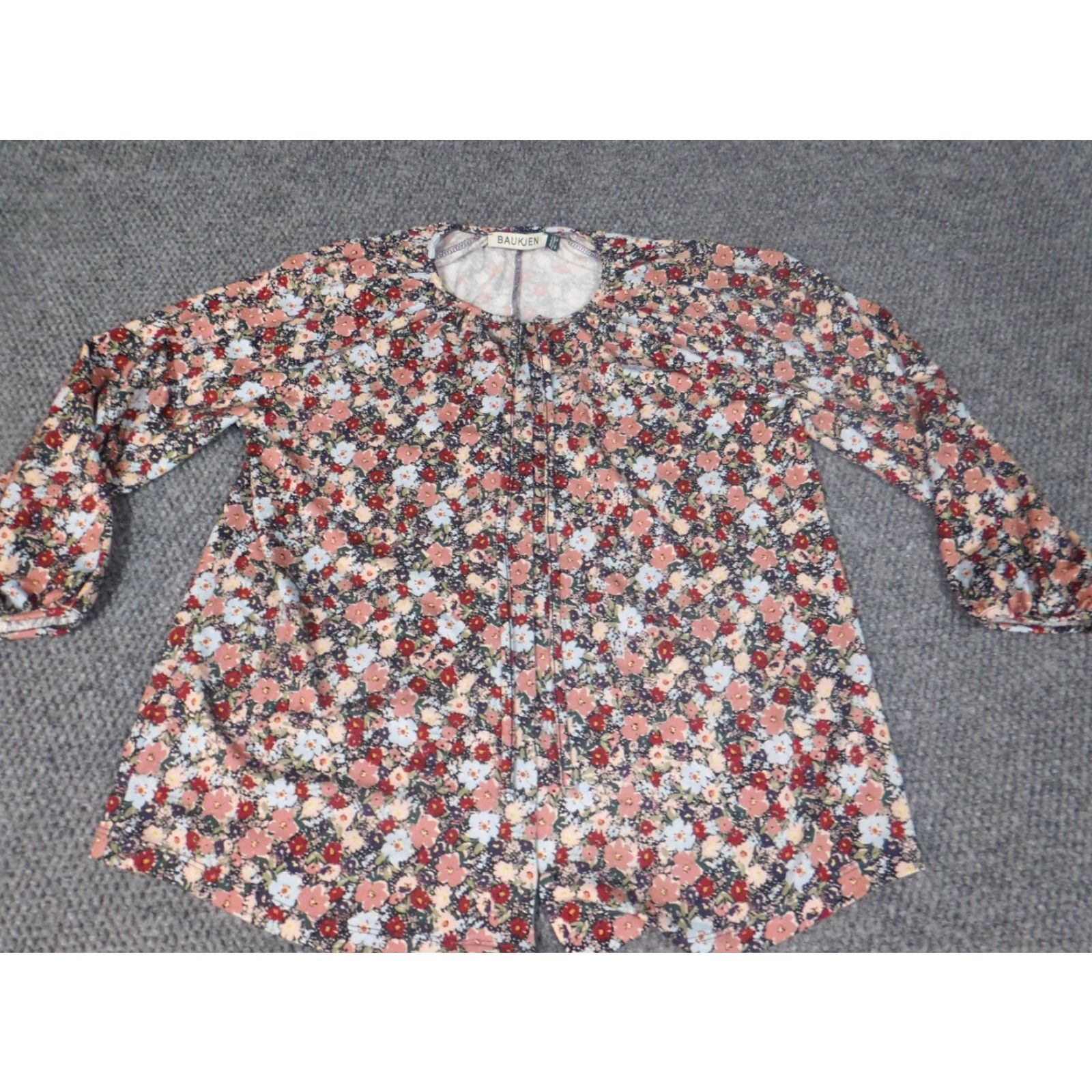 Vintage Baukjen Womens Blouse 6 Blue Floral Button Down Long Sleeve Round Neck Pullover Casual Regular Viscose Down Button Size M / US 6-8 / IT 42-44 - 2 Thumbnail