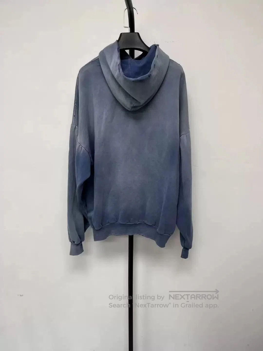 Balenciaga Balenciaga Blue Logo Gradient Hoodie. Size US S / EU 44-46 / 1 - 3 Thumbnail