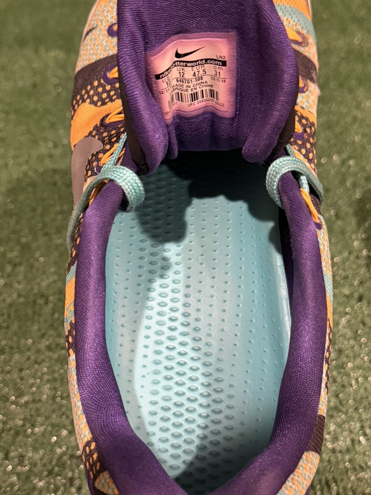 Nike Kobe EM Pop Art Size 13 no box Size US 13 / EU 46 - 7 Thumbnail