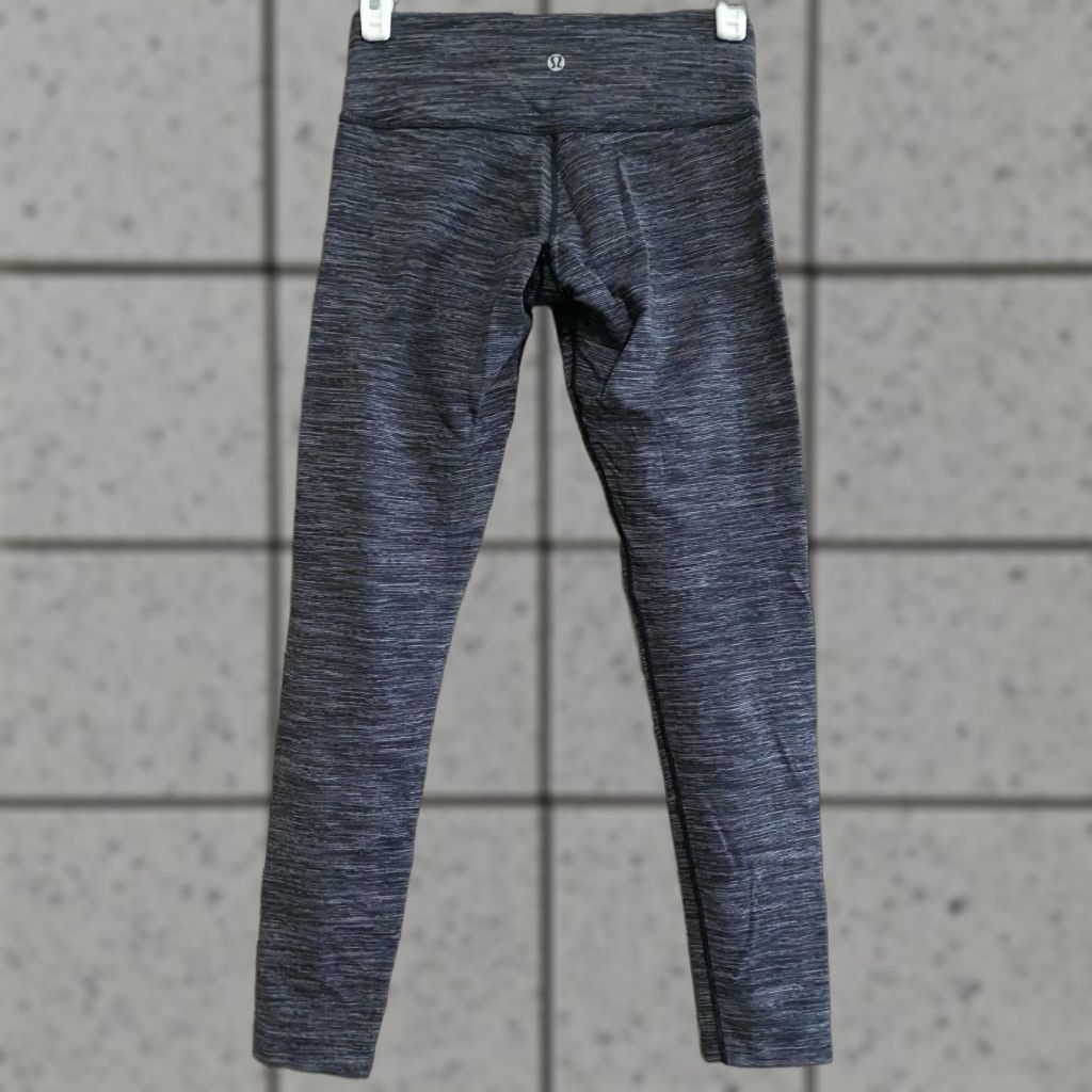 Lululemon LULULEMON Gray Yoga Leggings TIGHTS Size 4 Women Activewear Regular Fitness Size 27" / US 4 / IT 40 - 1 Thumbnail