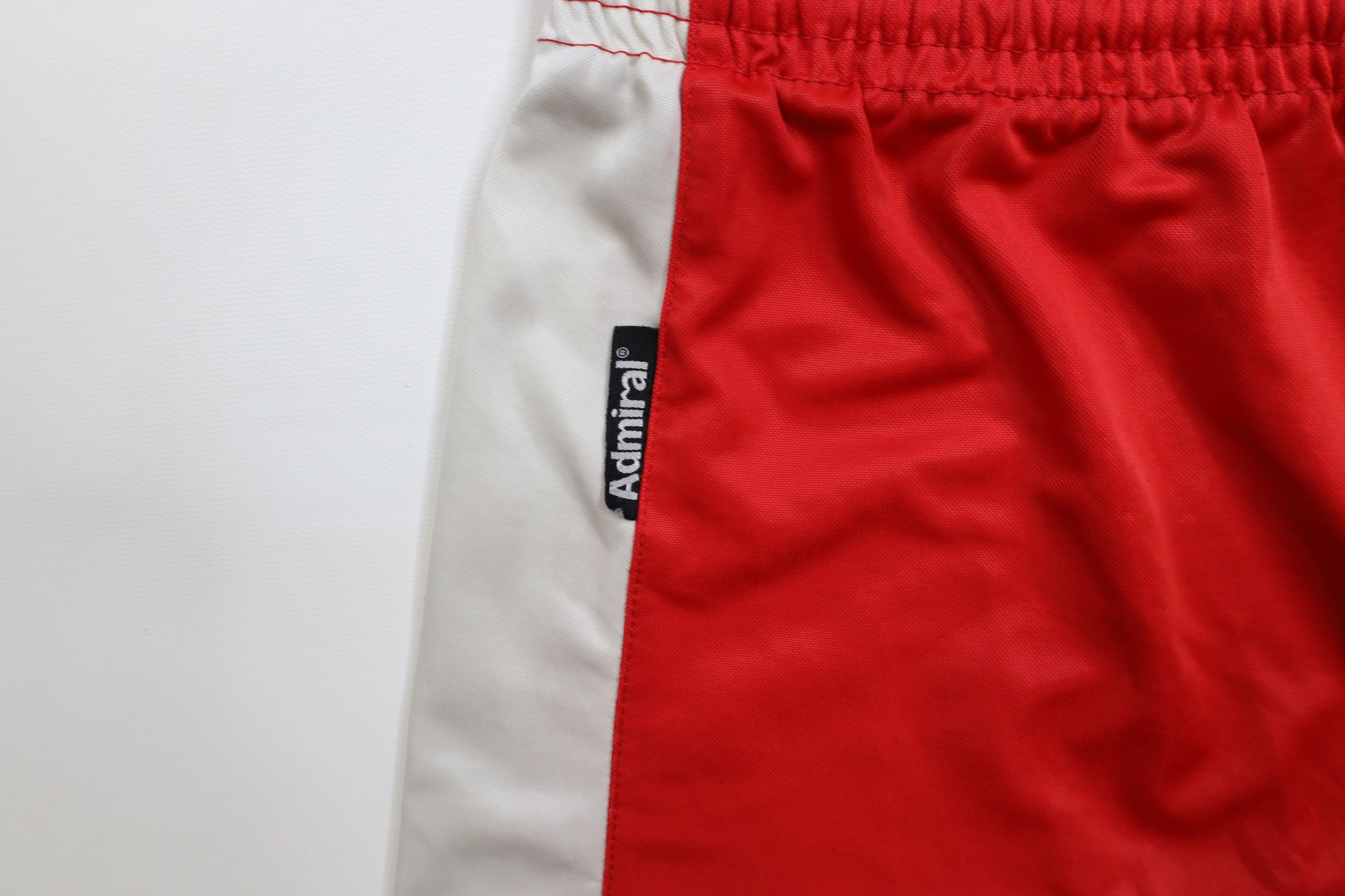 Vintage Vintage 90s Streetwear Running Jogging Soccer Shorts Red Size US 32 / EU 48 - 7 Thumbnail