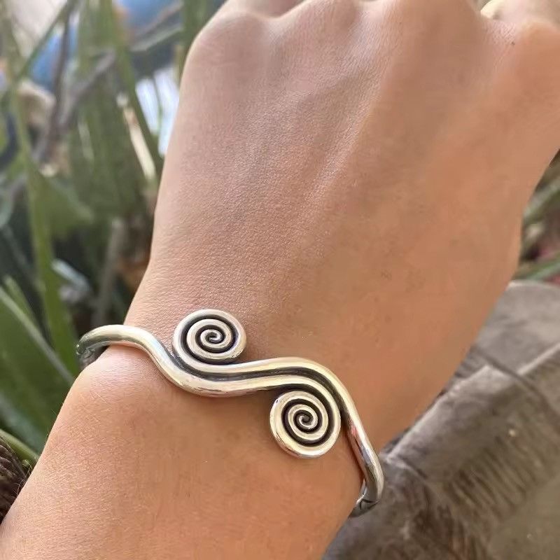 Jewelry Vintage Style Bohemian Ethnic Spirals Bracelet Size ONE SIZE - 7 Thumbnail