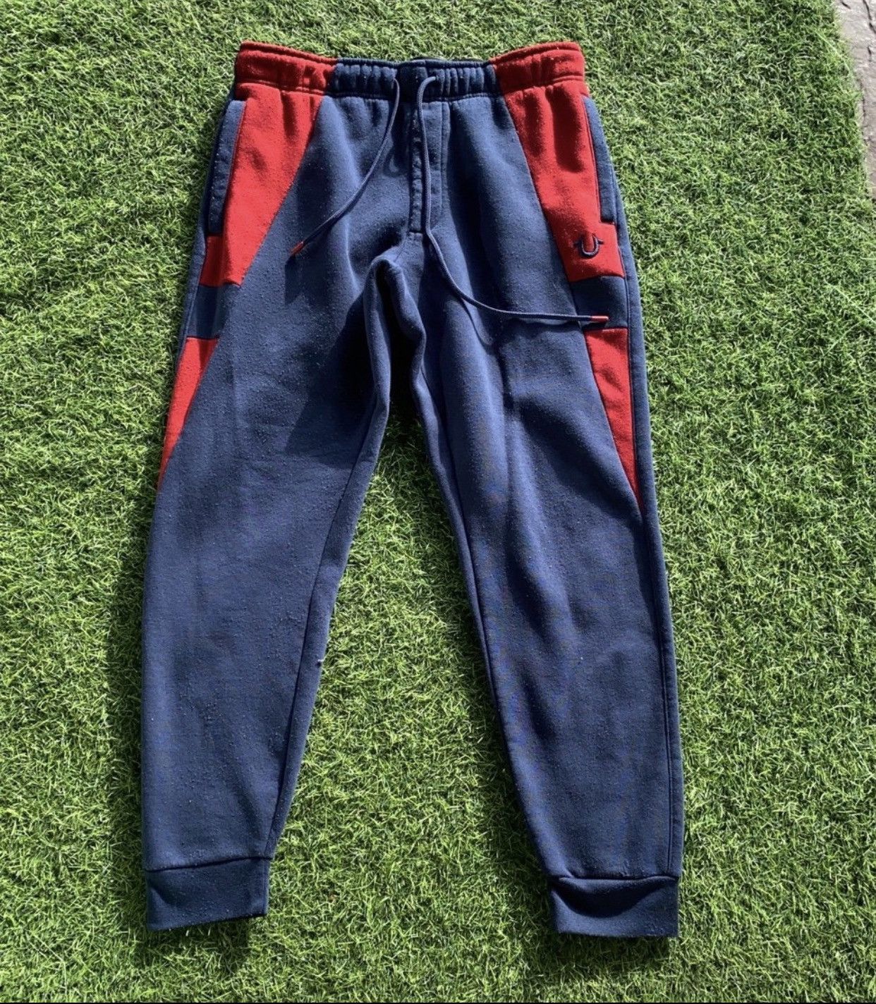 True Religion × Vintage True Religion Mini Logo Tech Style Sweatpants Size Large Size US 30 / EU 46 - 1 Thumbnail