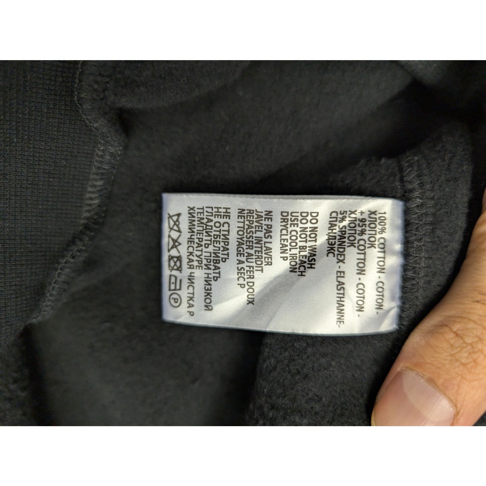 Haider Ackermann o1rshd1 Embroidered Sweater Perth in Black Size US XXL / EU 58 / 5 - 19 Thumbnail