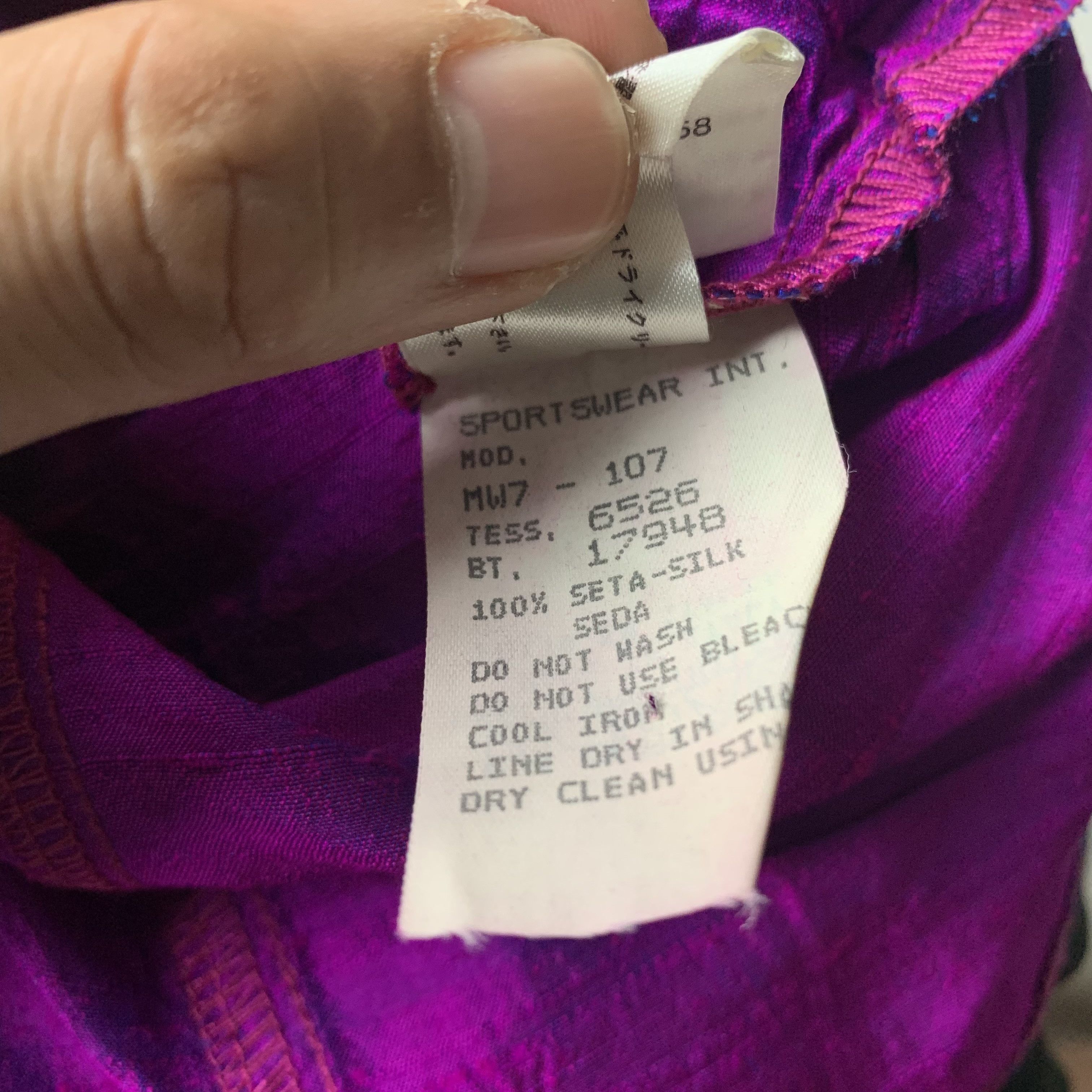 Moschino Vintage Moschino Silk Shirt Size S / US 4 / IT 40 - 6 Thumbnail