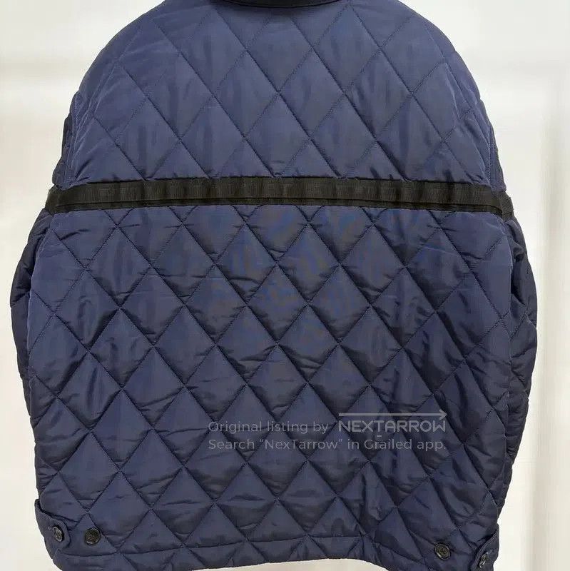 Burberry Burberry Quilted Jacket in Navy Blue Color. Size US XL / EU 56 / 4 - 2 Thumbnail