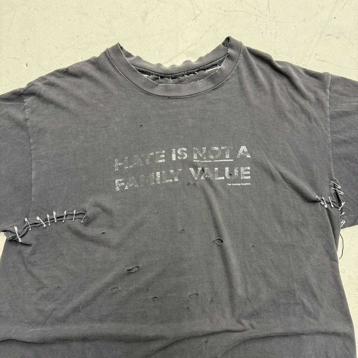 Vintage 90s vintage faded & thrashed hate tee Size US XL / EU 56 / 4 - 2 Thumbnail