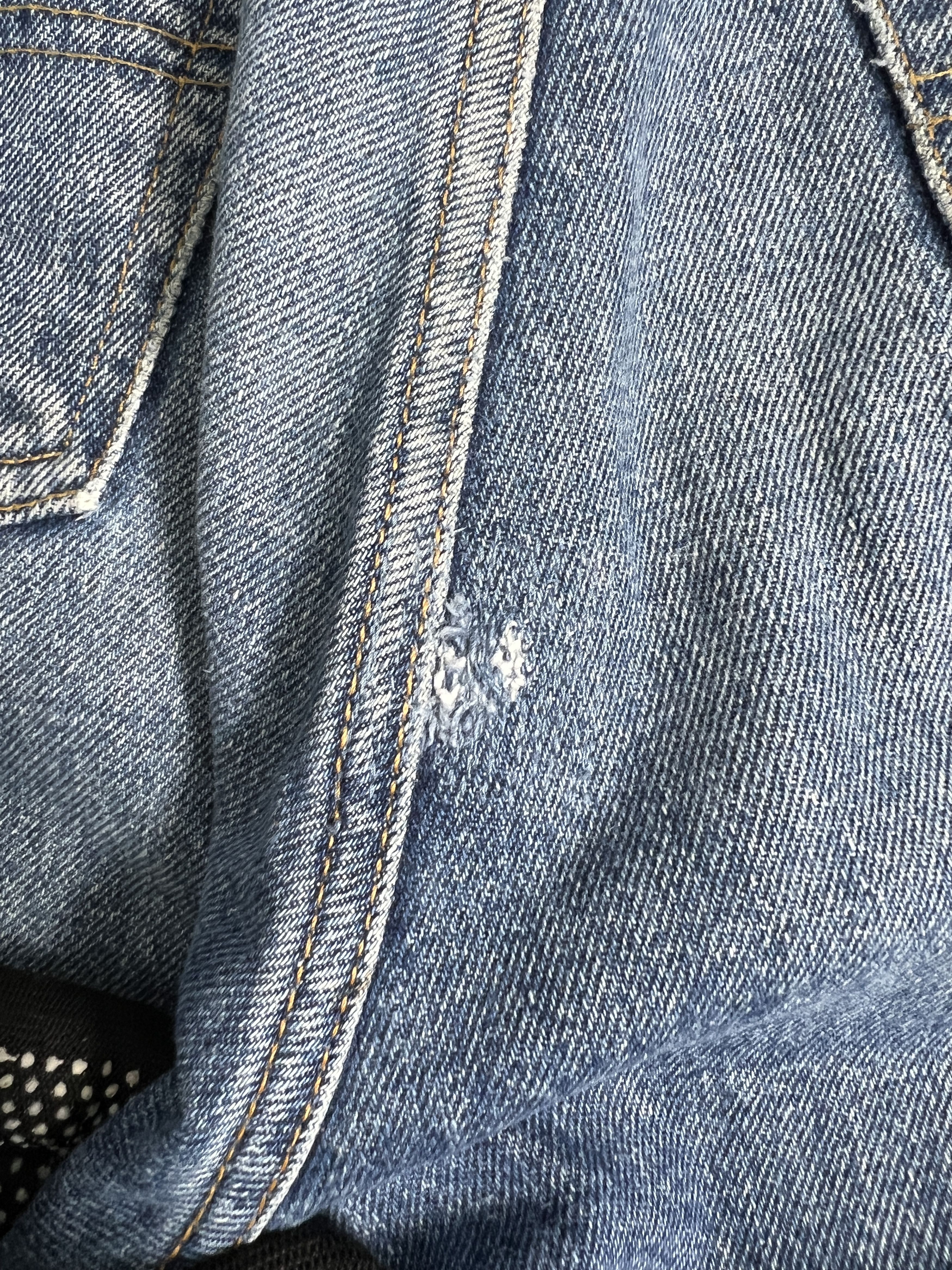 Tommy Hilfiger × Vintage Vintage Tommy Hilfiger Jeans Relaxed Fit Denim JK434 Size US 34 / EU 50 - 3 Thumbnail