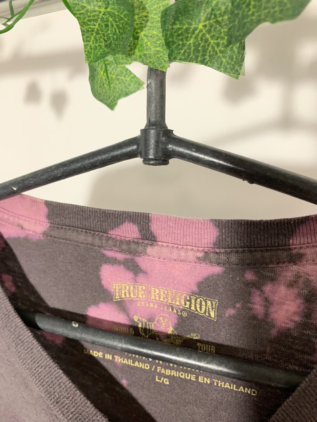 True Religion × Vintage True Religion Tie-Dye T-Shirt- Purple/black Size US L / EU 52-54 / 3 - 4 Thumbnail