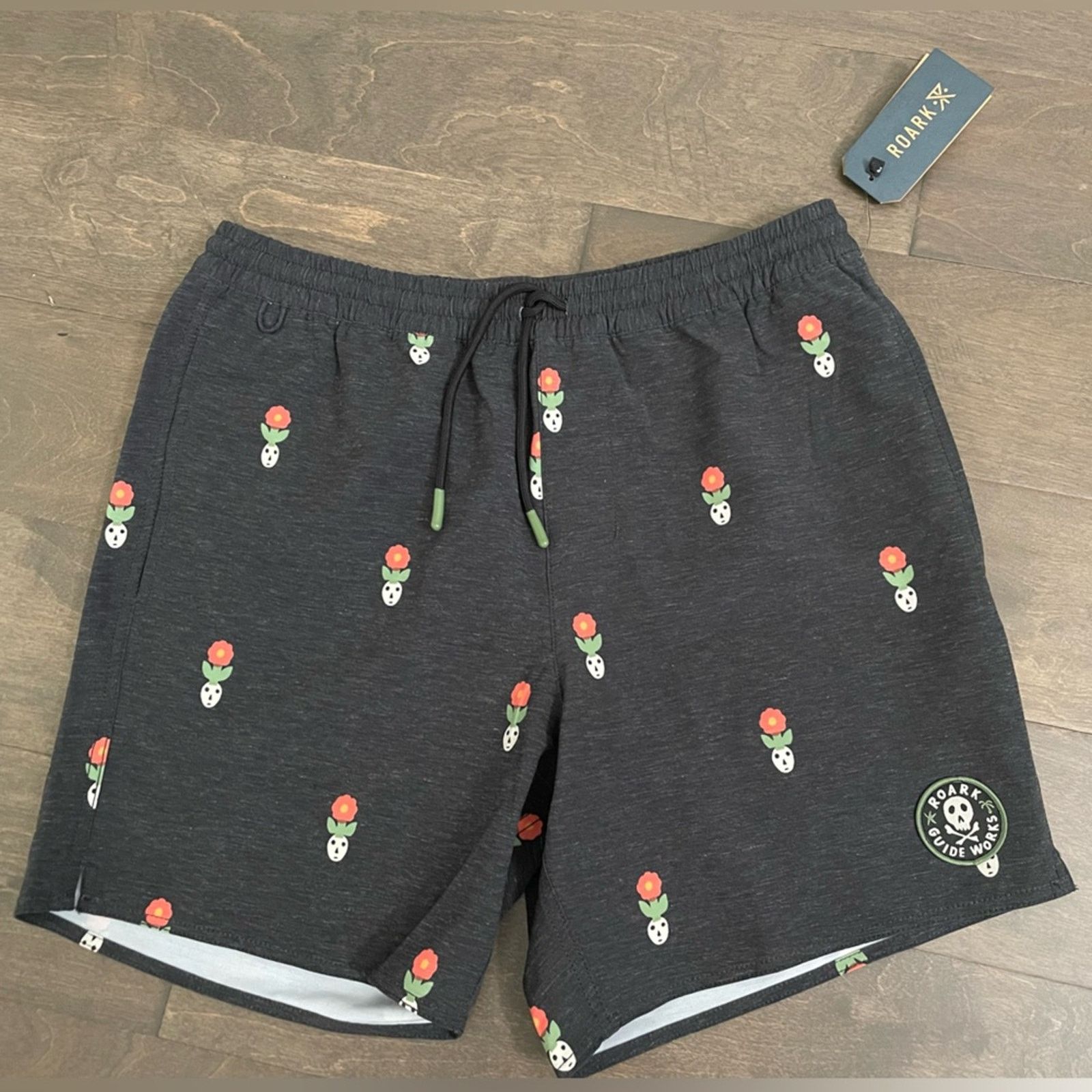 Roark Roark Men Small Shorey Deep Roots Shorts Black AOP Size US 30 / EU 46 - 1 Thumbnail