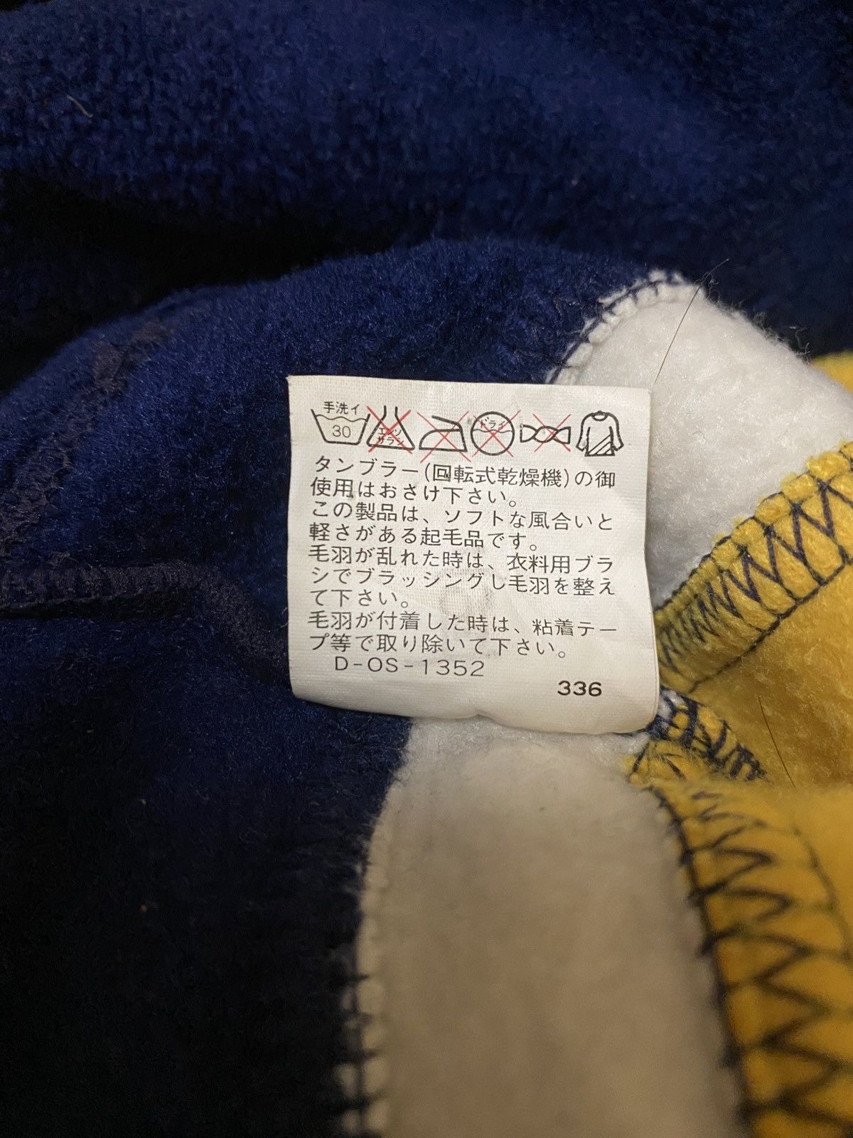 Wilson Vintage Wilson Sportwear Embroidery Spellout Big Logo Fleece Size US XL / EU 56 / 4 - 10 Thumbnail