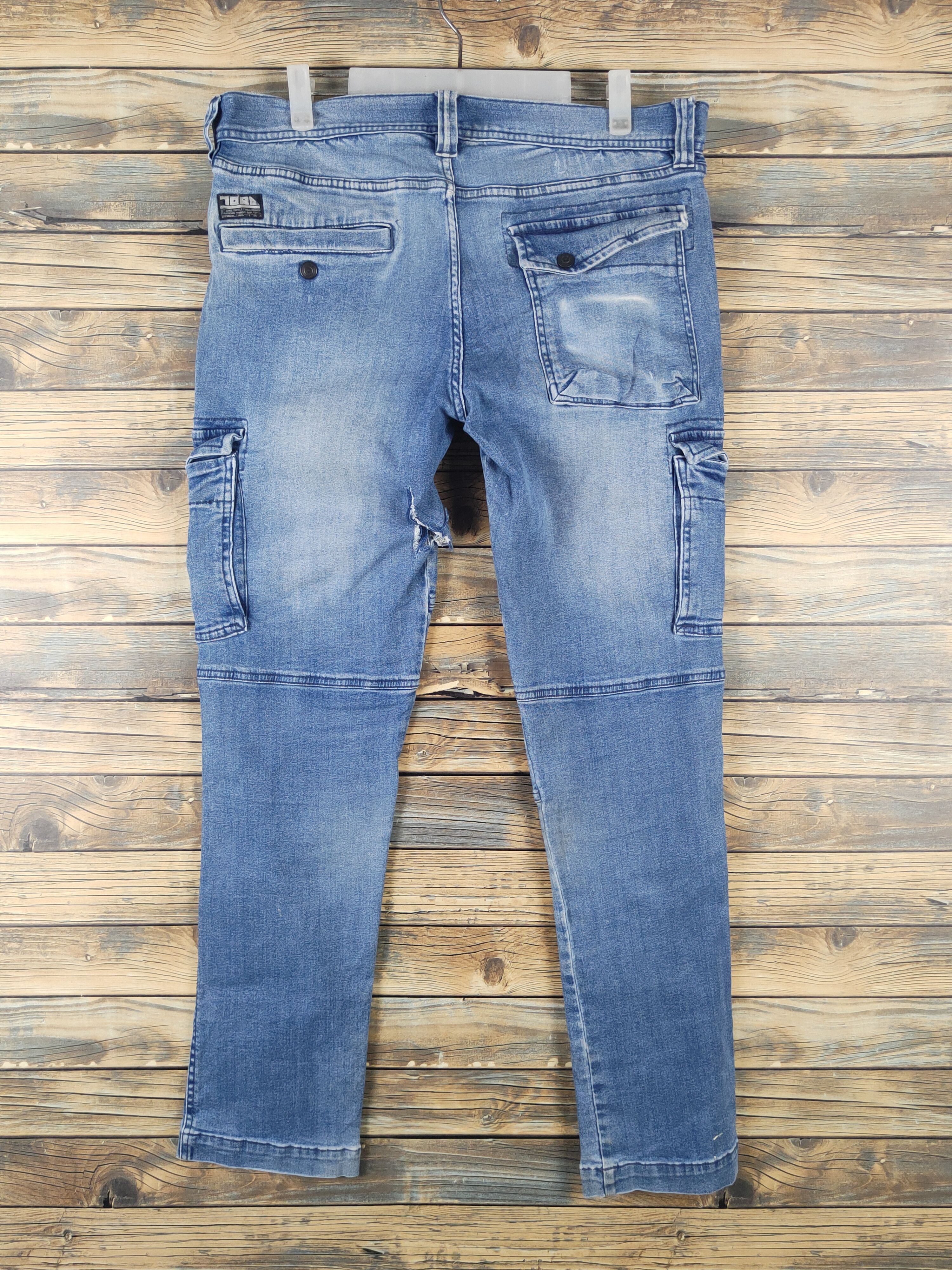 Vintage DL Tora Blue Distressed Ripped Jeans #2121 Size US 35 - 8 Thumbnail