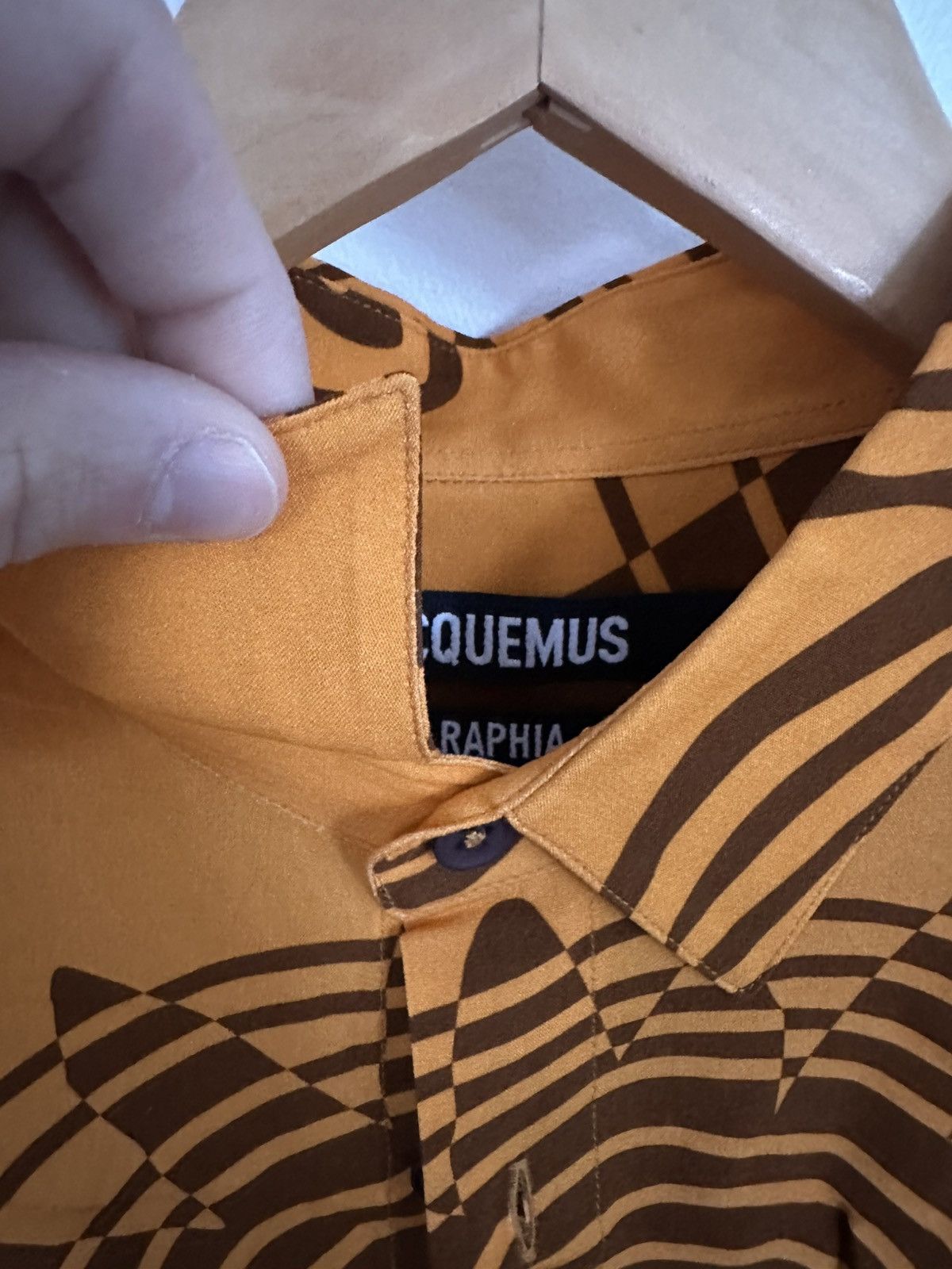 Jacquemus Jacquemus Le Rapha Orange button up shirt Size US M / EU 48-50 / 2 - 2 Thumbnail
