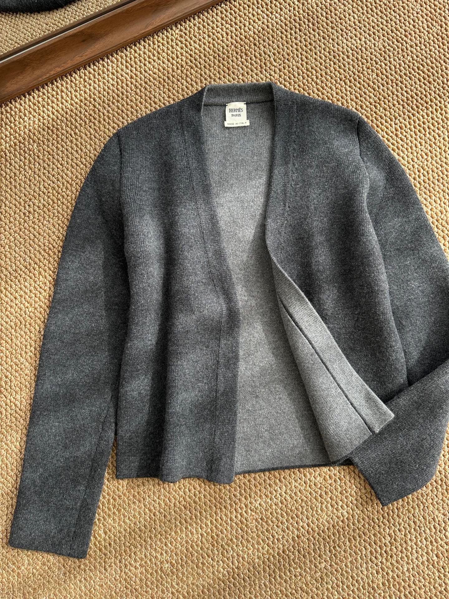 Hermes HERMES JPG Gaultier deep V cashmere short cardigan women's Size XS / US 0-2 / IT 36-38 - 1 Thumbnail