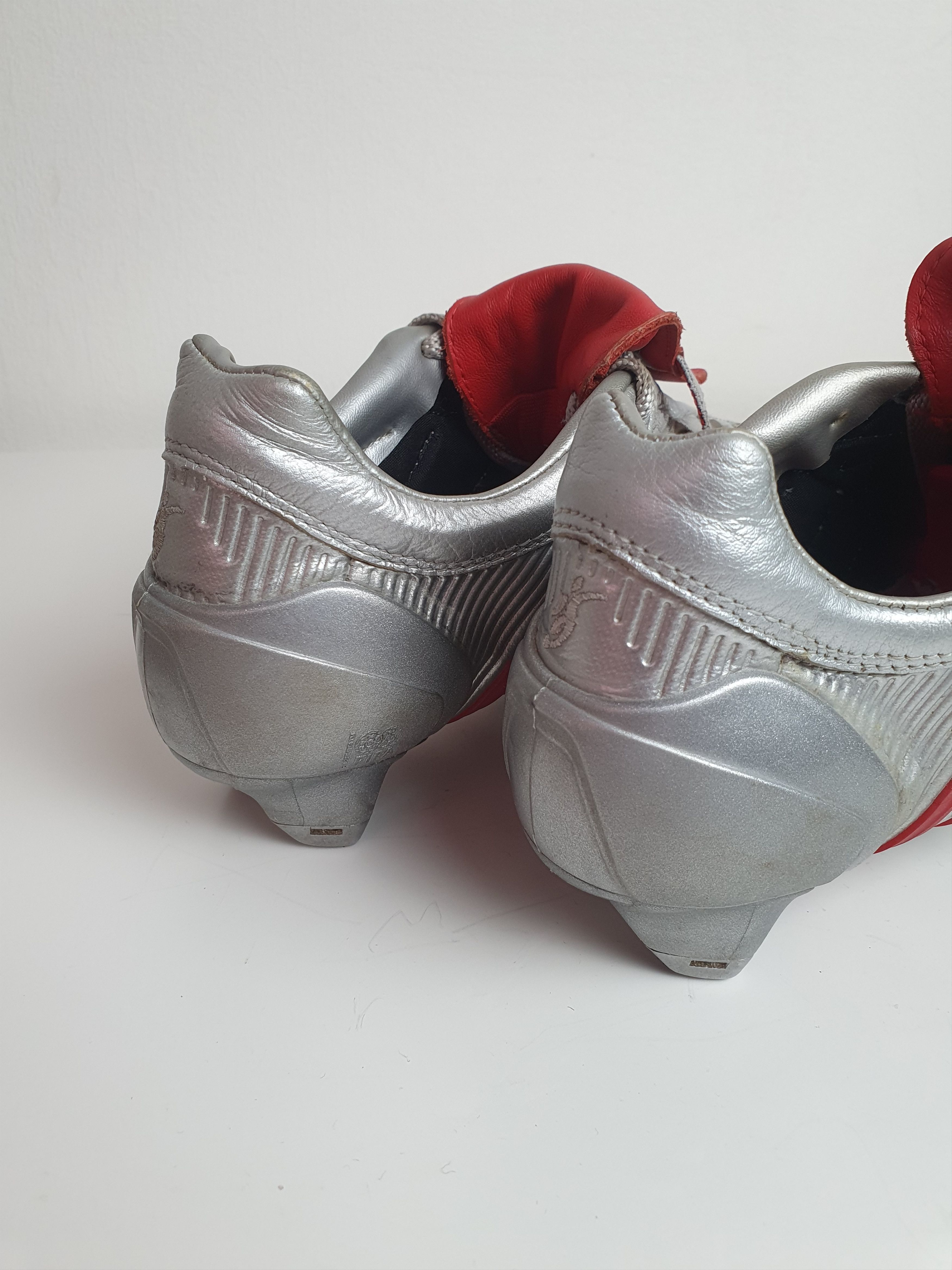 Adidas Vinatge Football Rare 2004 Adidas Predator Pulse TRX FG Size US 6 / EU 39 - 13 Thumbnail