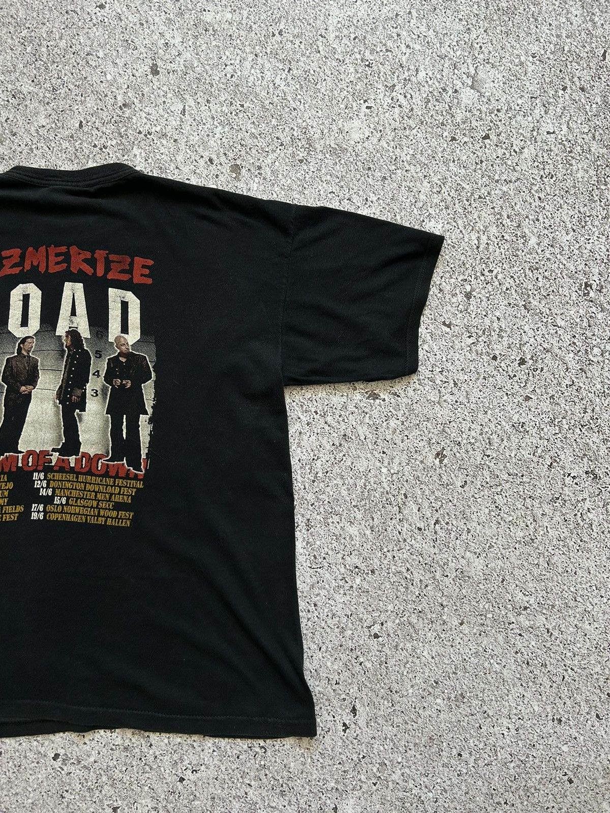 Band Tees × Vintage Vintage 2005 System Of A Down ‘Mezmerize’ T-Shirt Size US XL / EU 56 / 4 - 8 Thumbnail