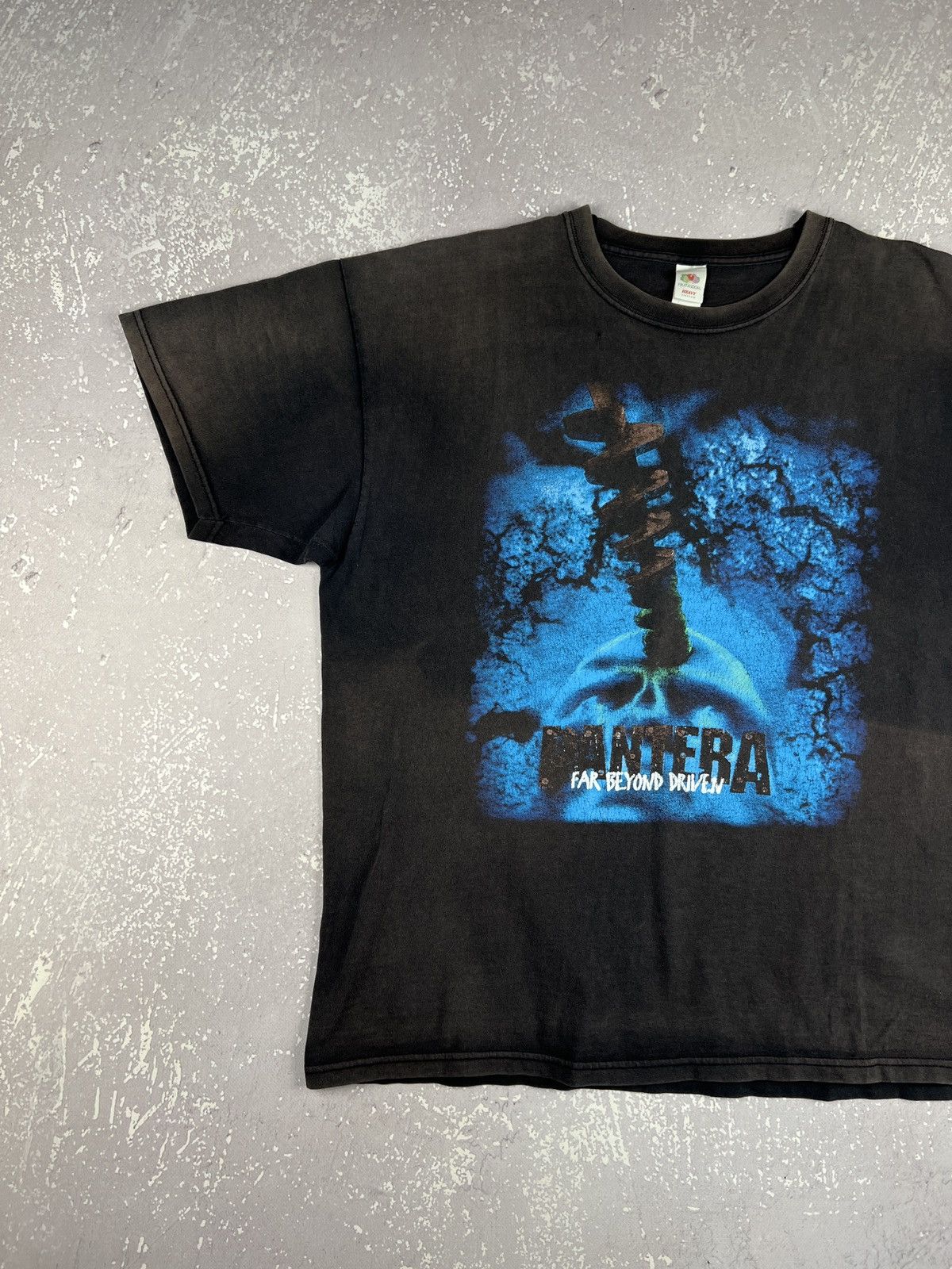 Band Tees 1994 Vintage Pantera Far Beyond Driven Sunfaded Band T Shirt Size US XL / EU 56 / 4 - 4 Thumbnail