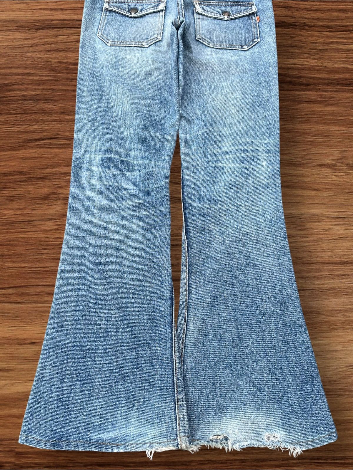 Japanese Brand Vintage Japanese Brand Bell Bottom Distressed Flare Jeans Size 28" / US 6 / IT 42 - 8 Thumbnail