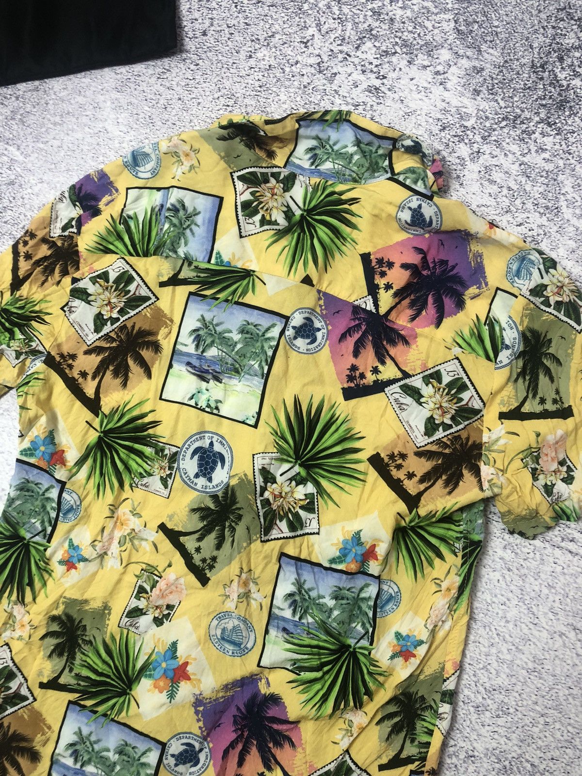Vintage Crazy Hawaiin vintage men’s size Xc y2k rare usa drill ykk Size US XS / EU 42 / 0 - 7 Thumbnail